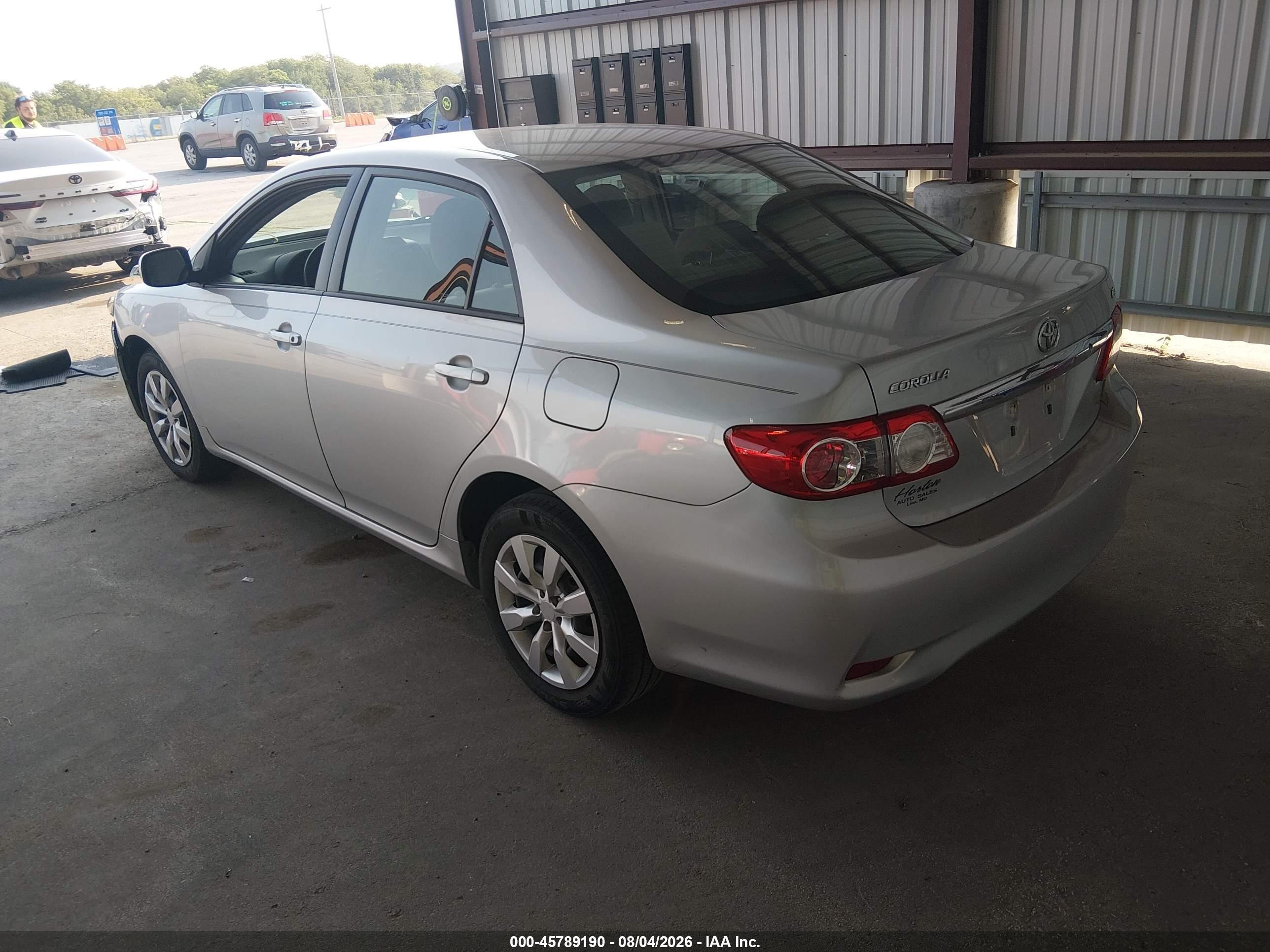 2012 Toyota Corolla Le Silver vin: 5YFBU4EE7CP060005