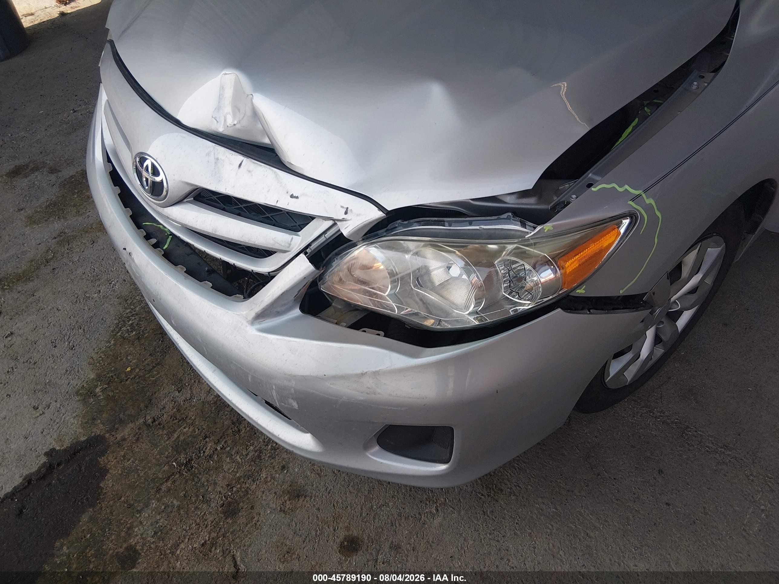 2012 Toyota Corolla Le Silver vin: 5YFBU4EE7CP060005