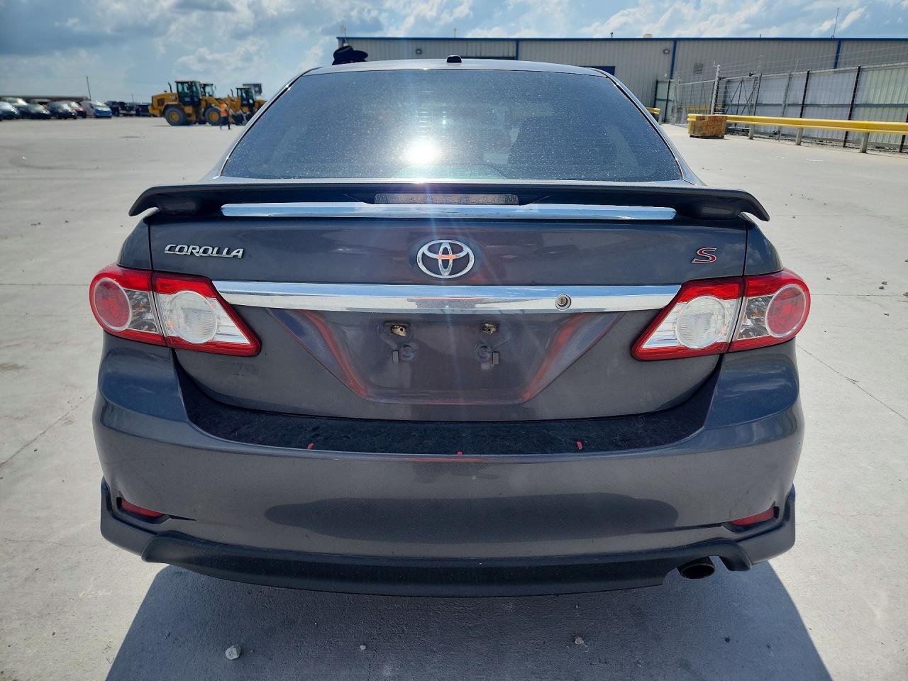 2012 Toyota Corolla S Gray vin: 5YFBU4EE7CP070713