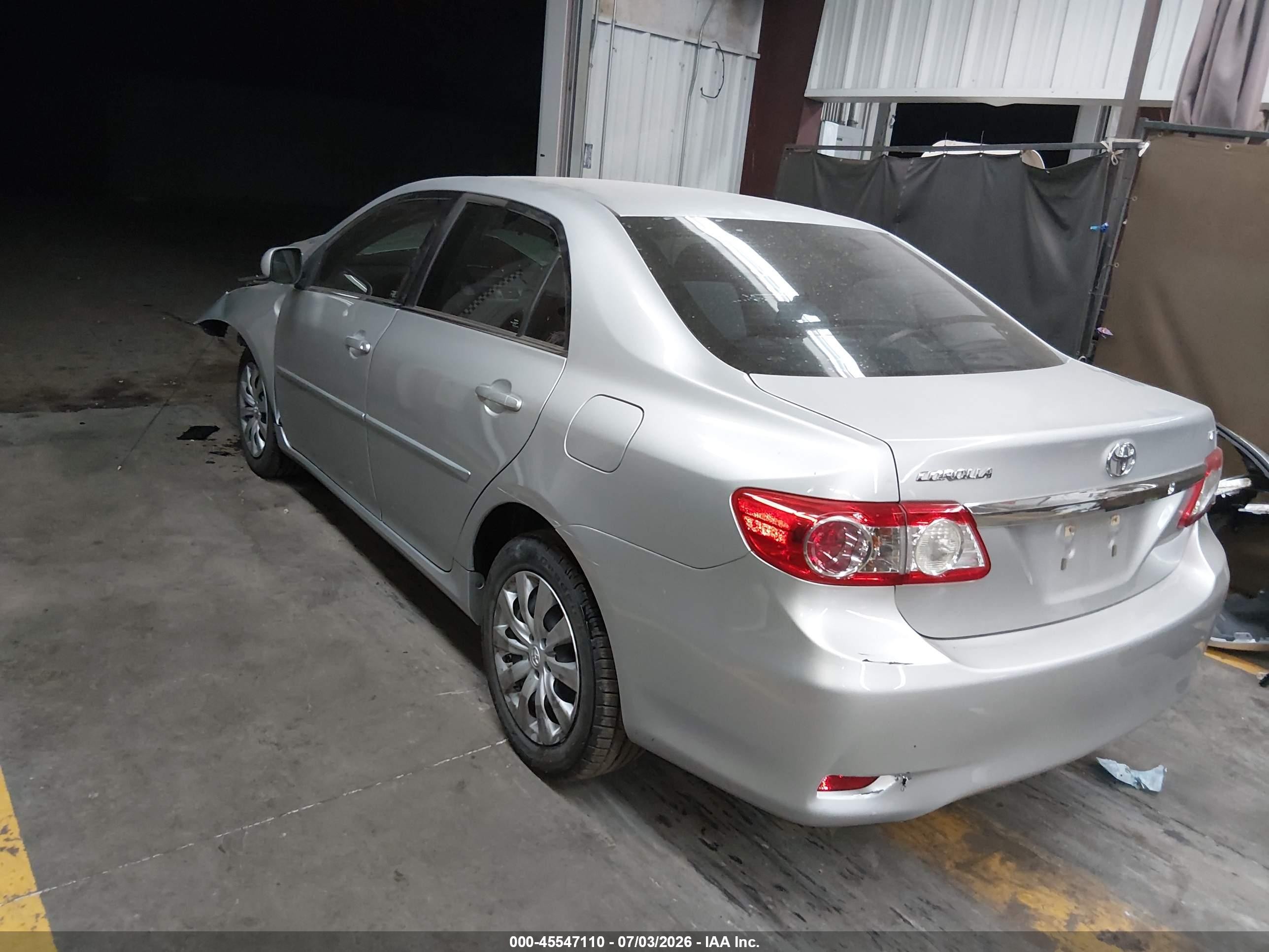 2013 Toyota Corolla Le Silver vin: 5YFBU4EE7DP074813