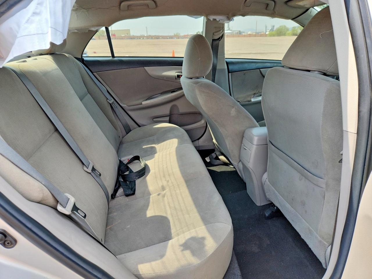 2013 Toyota Corolla Le Серебряный vin: 5YFBU4EE7DP089098