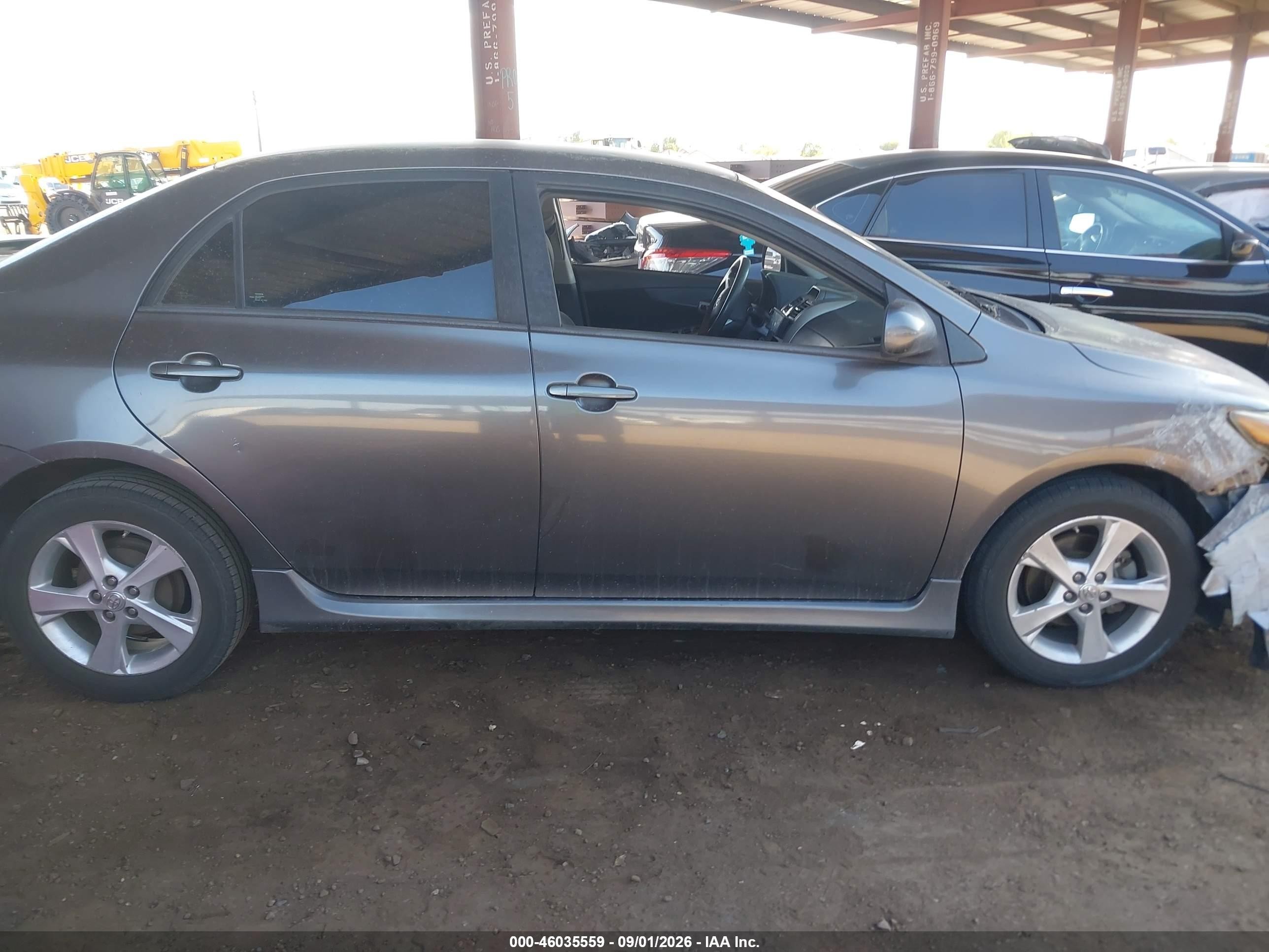 2013 Toyota Corolla S Серый vin: 5YFBU4EE7DP098335