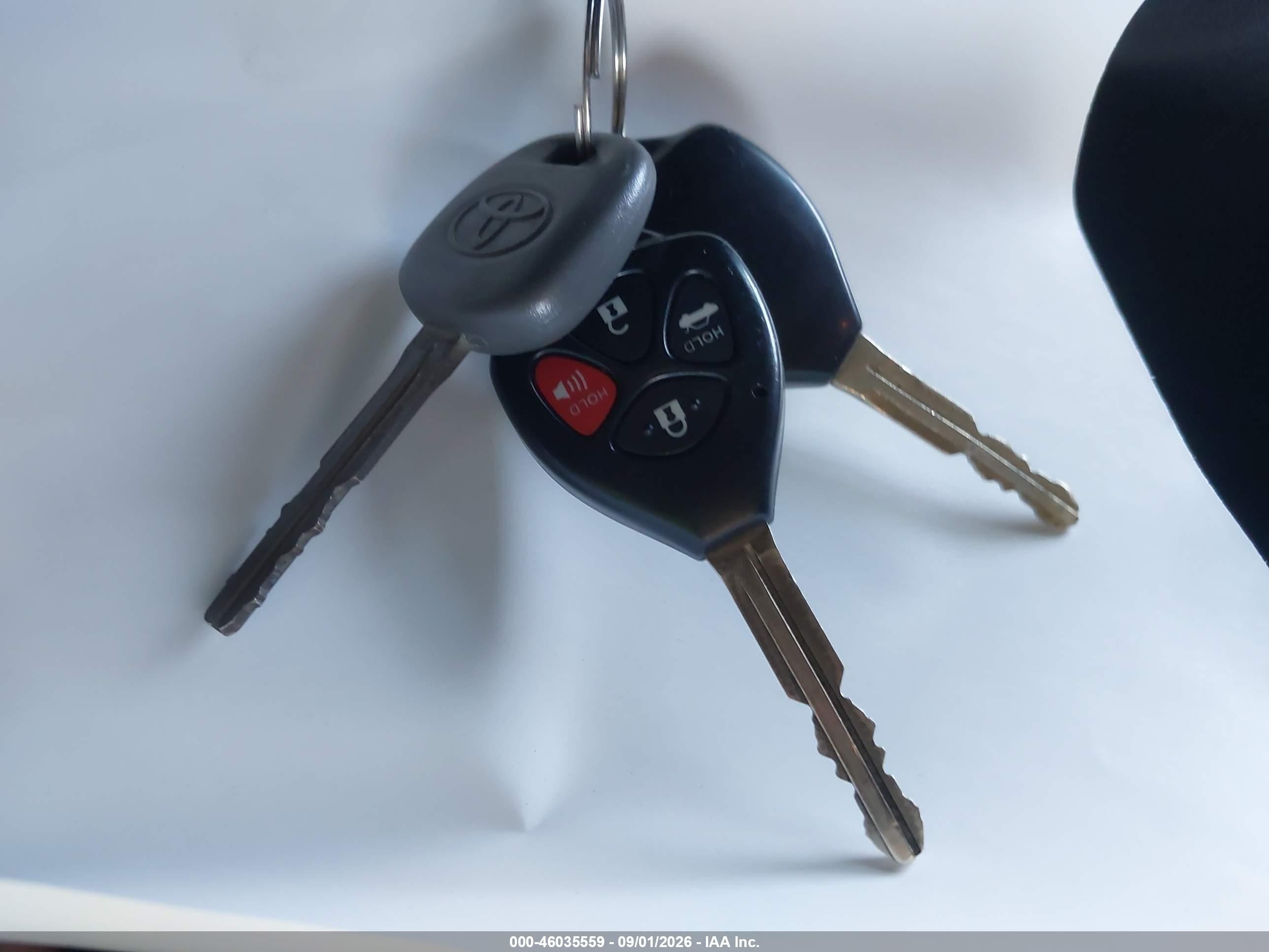 2013 Toyota Corolla S Серый vin: 5YFBU4EE7DP098335