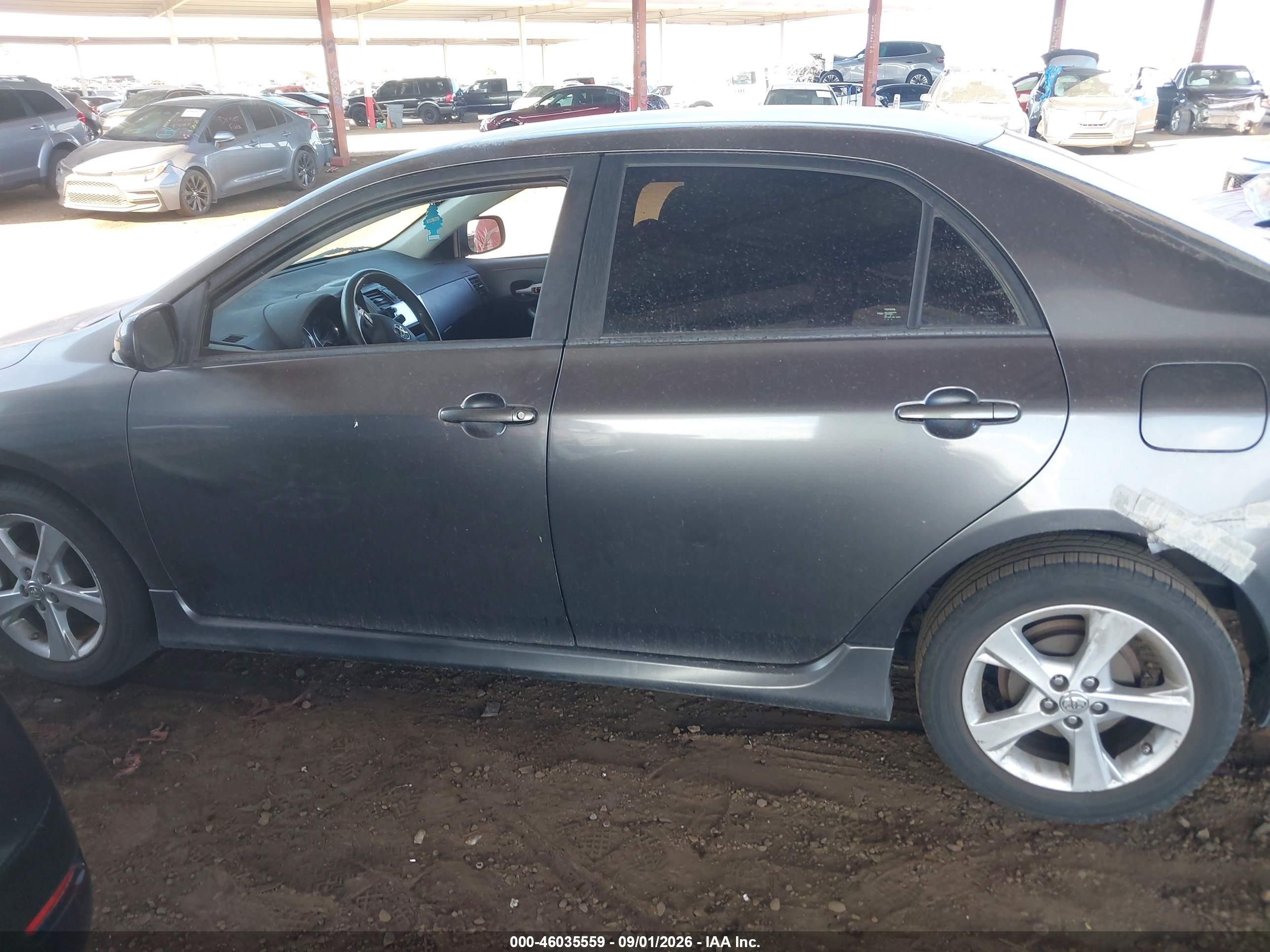 2013 Toyota Corolla S Серый vin: 5YFBU4EE7DP098335