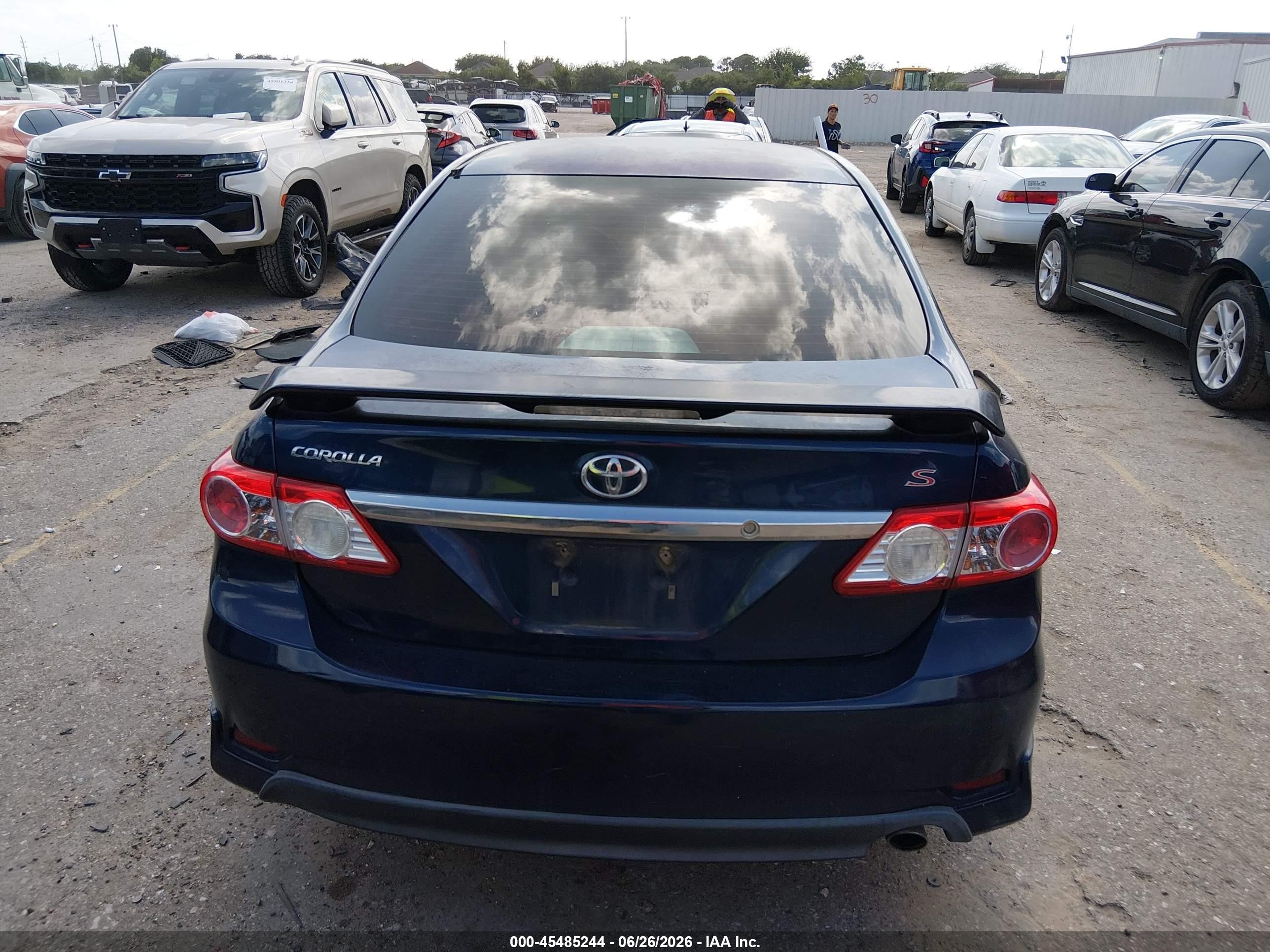 2013 Toyota Corolla S Blue vin: 5YFBU4EE7DP102562