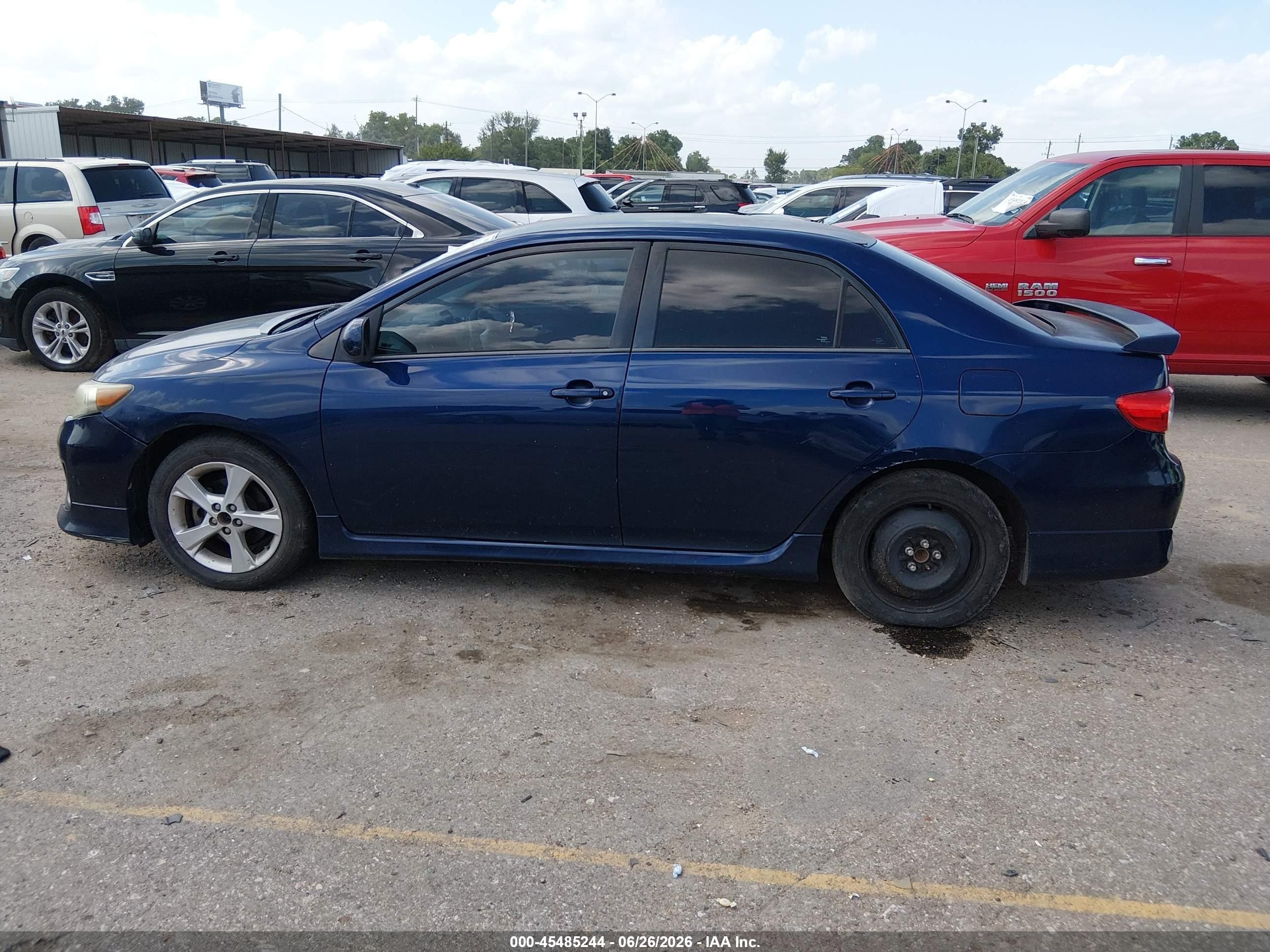 2013 Toyota Corolla S Blue vin: 5YFBU4EE7DP102562