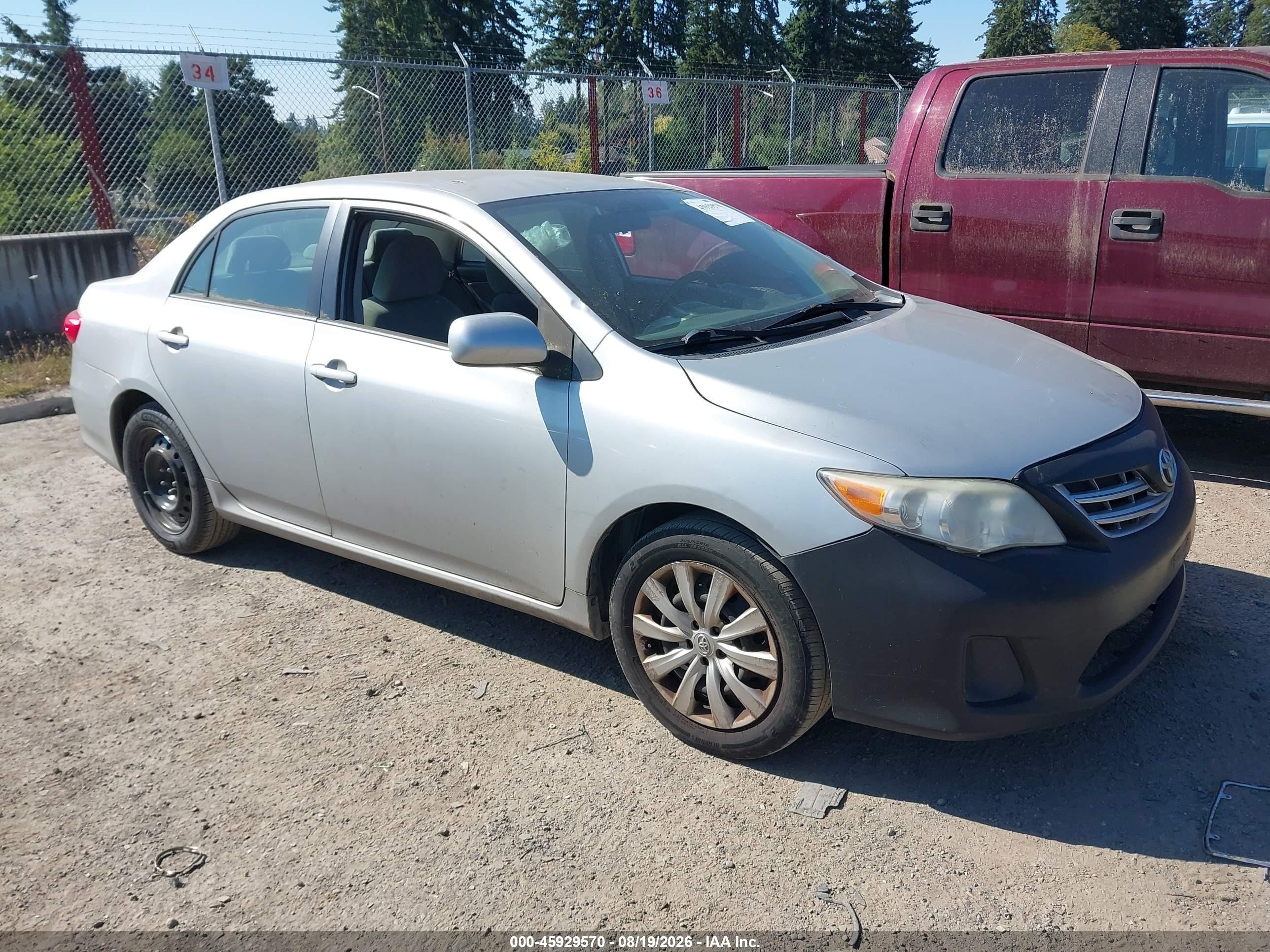 2013 Toyota Corolla Le Silver vin: 5YFBU4EE7DP132130