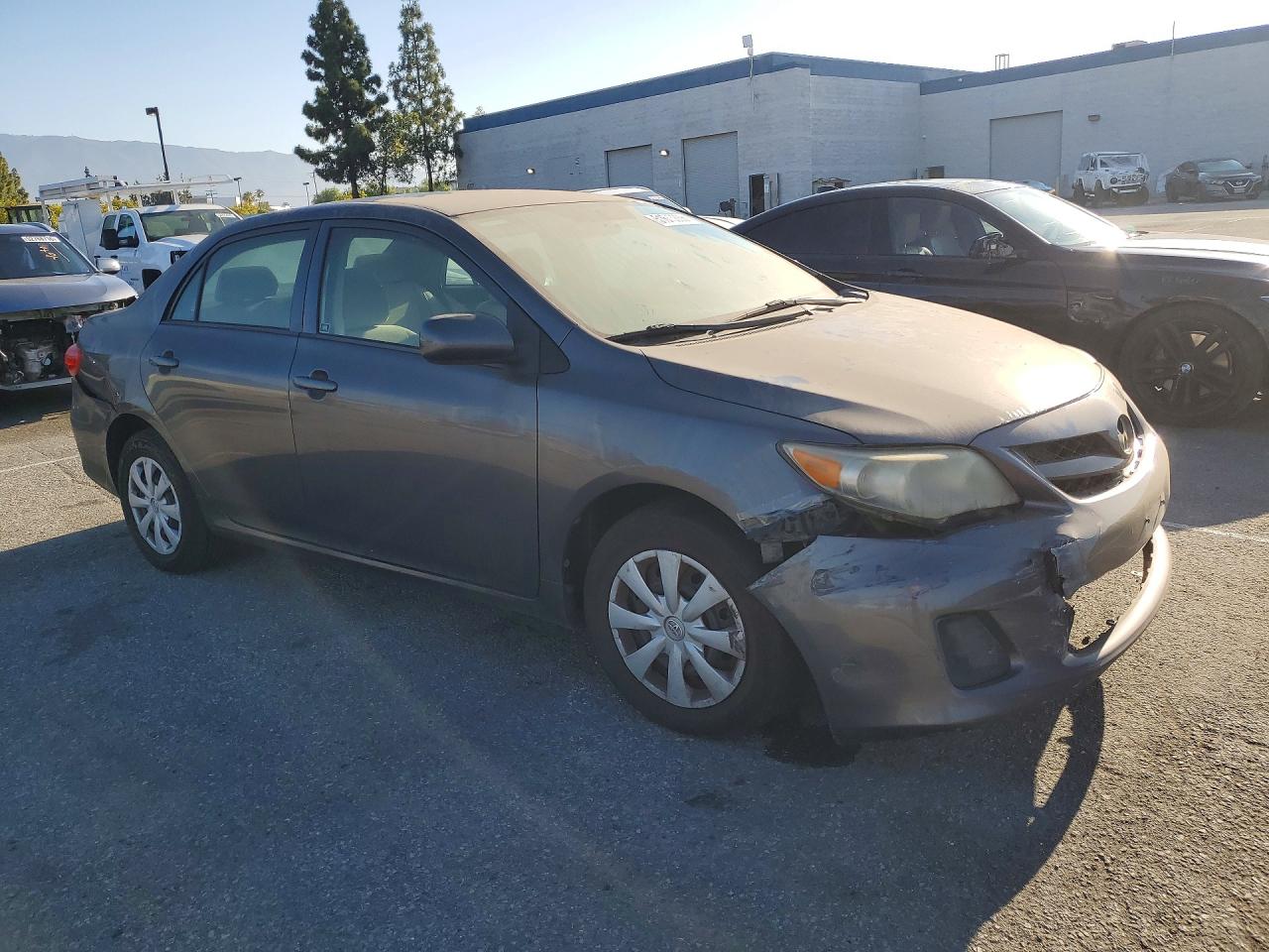 2013 Toyota Corolla L Gray vin: 5YFBU4EE7DP136565
