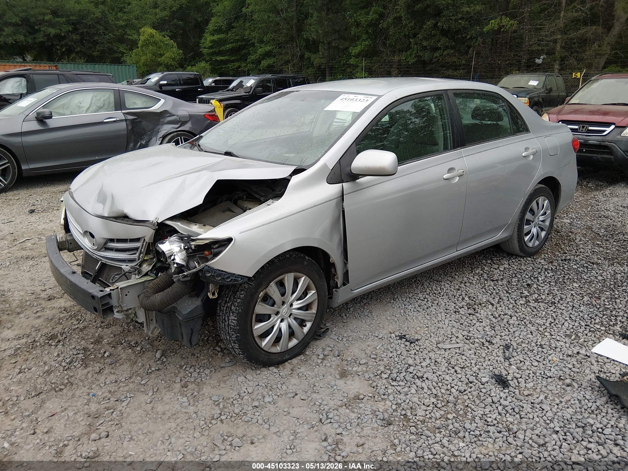2013 Toyota Corolla Le Silver vin: 5YFBU4EE7DP149008