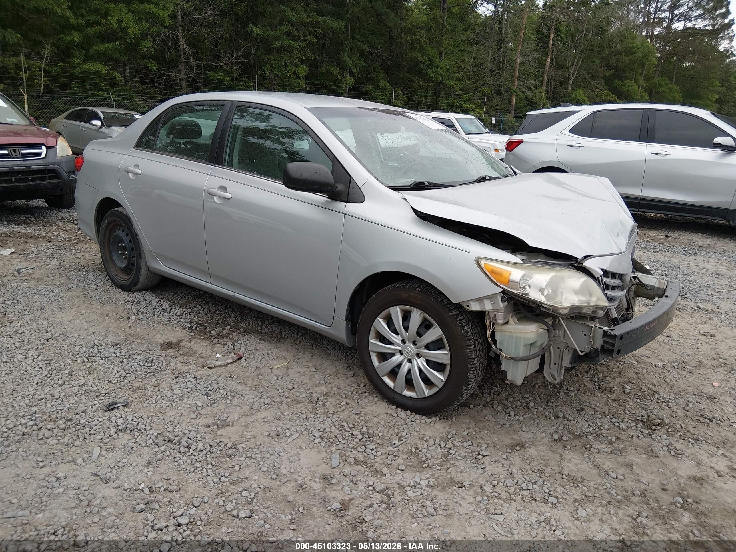2013 Toyota Corolla Le Silver vin: 5YFBU4EE7DP149008