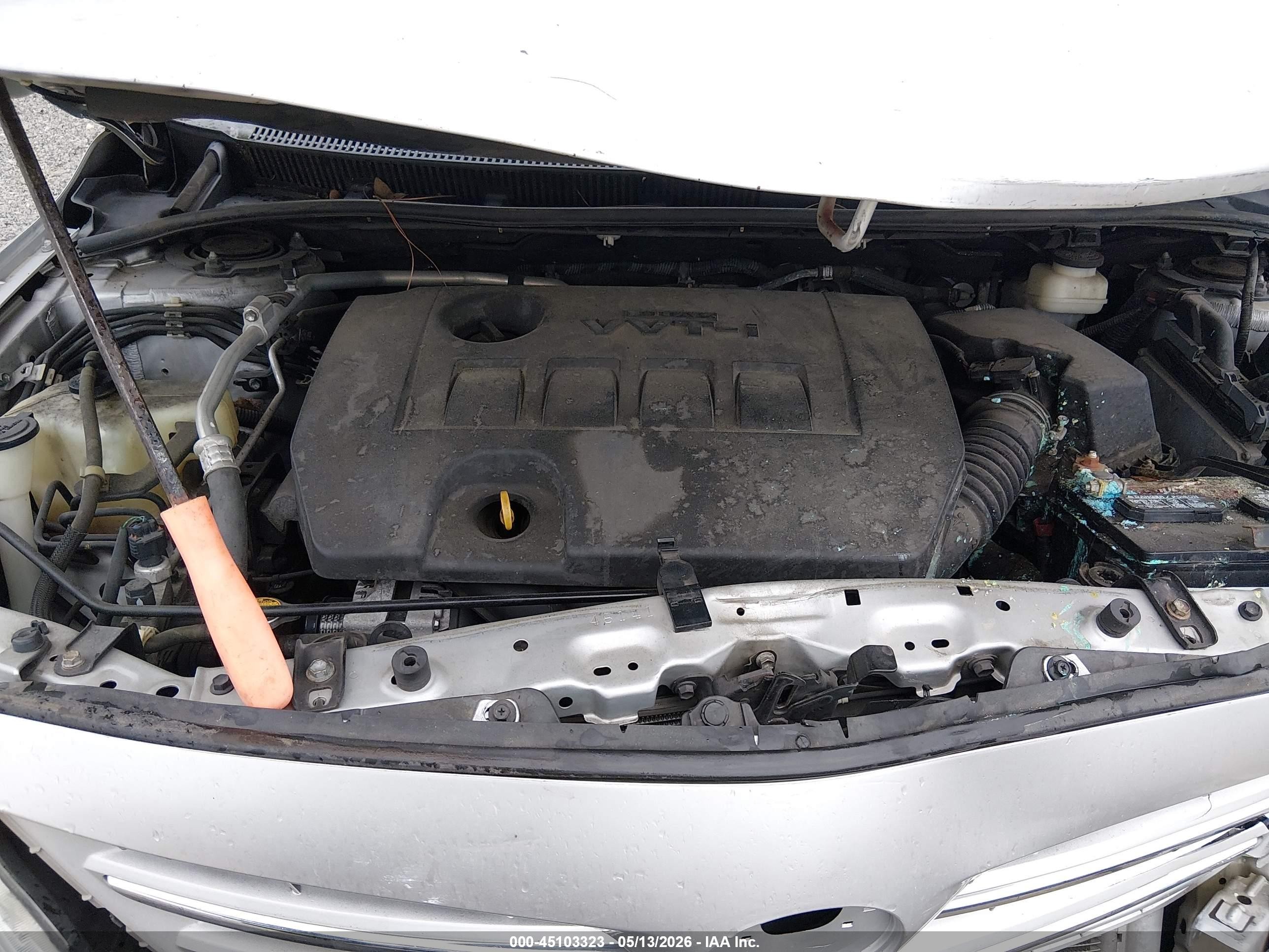 2013 Toyota Corolla Le Silver vin: 5YFBU4EE7DP149008