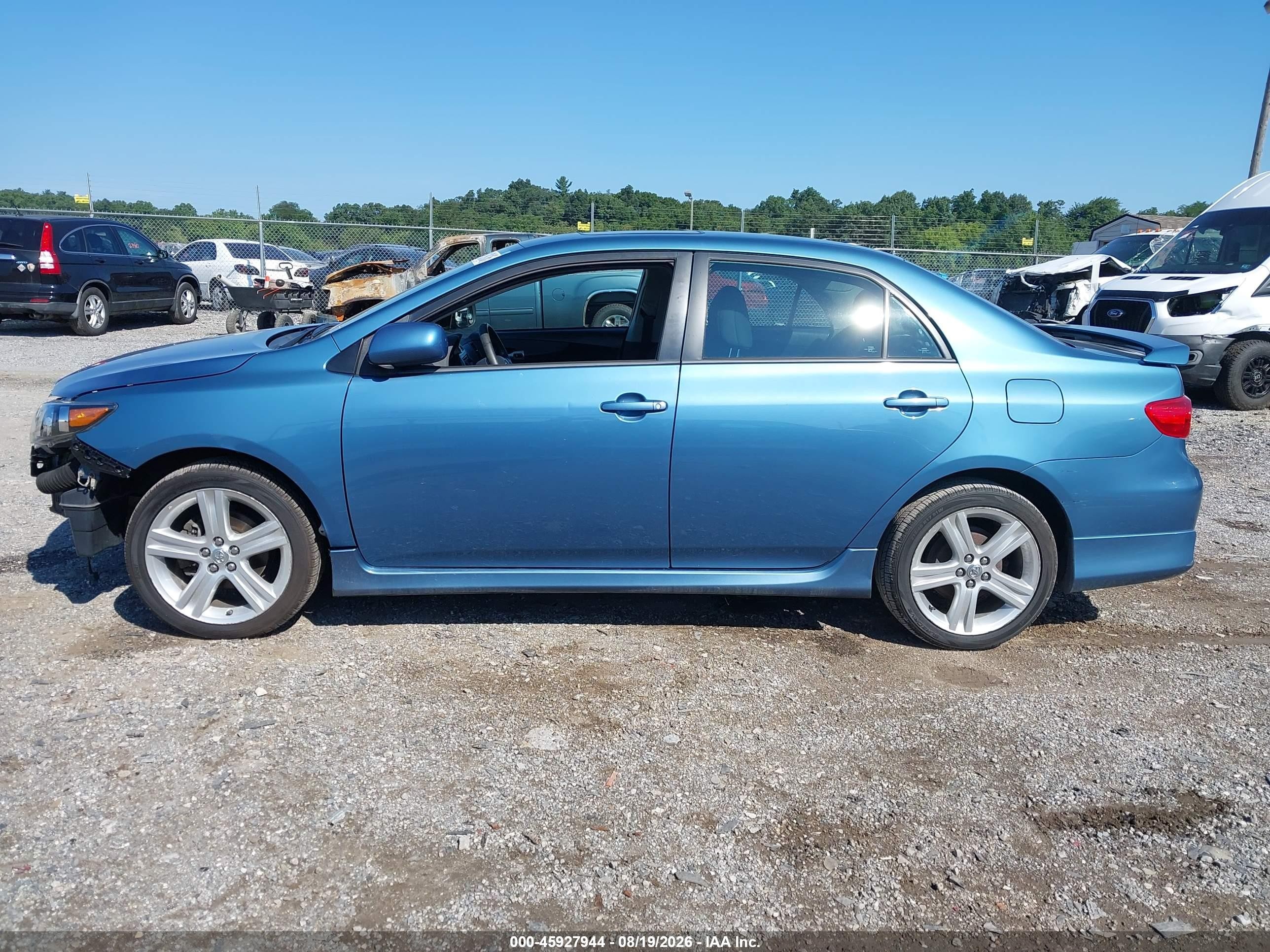 2013 Toyota Corolla S Blue vin: 5YFBU4EE7DP155634