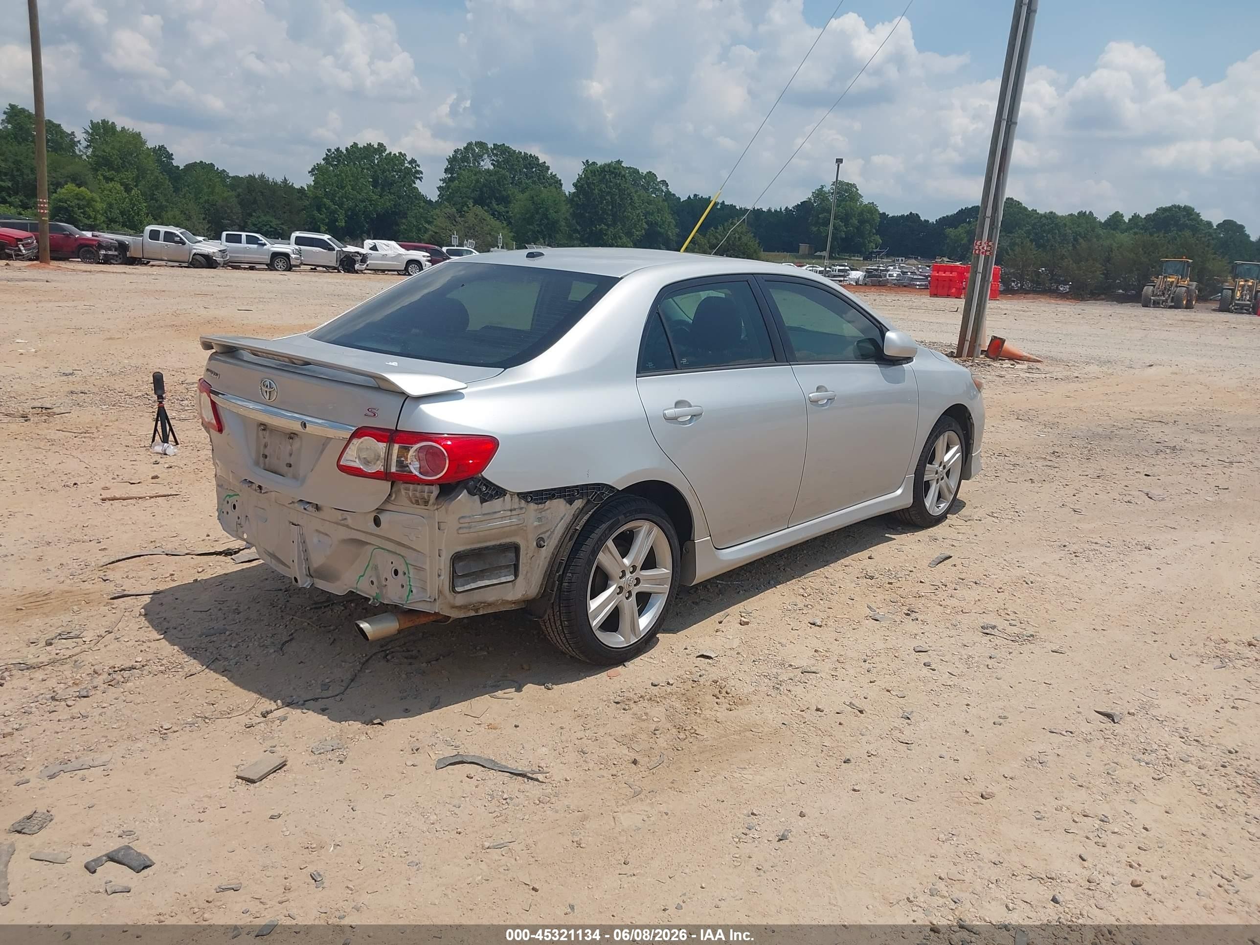 2013 Toyota Corolla S Silver vin: 5YFBU4EE7DP176029