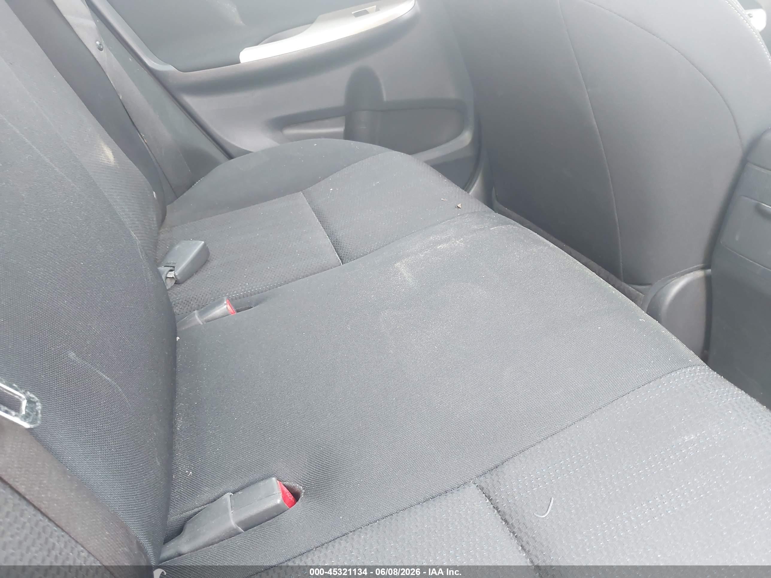 2013 Toyota Corolla S Silver vin: 5YFBU4EE7DP176029