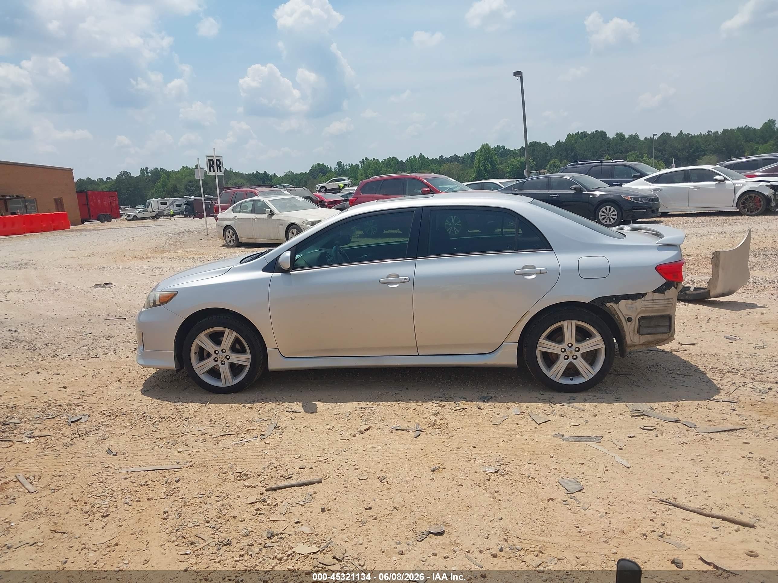 2013 Toyota Corolla S Silver vin: 5YFBU4EE7DP176029