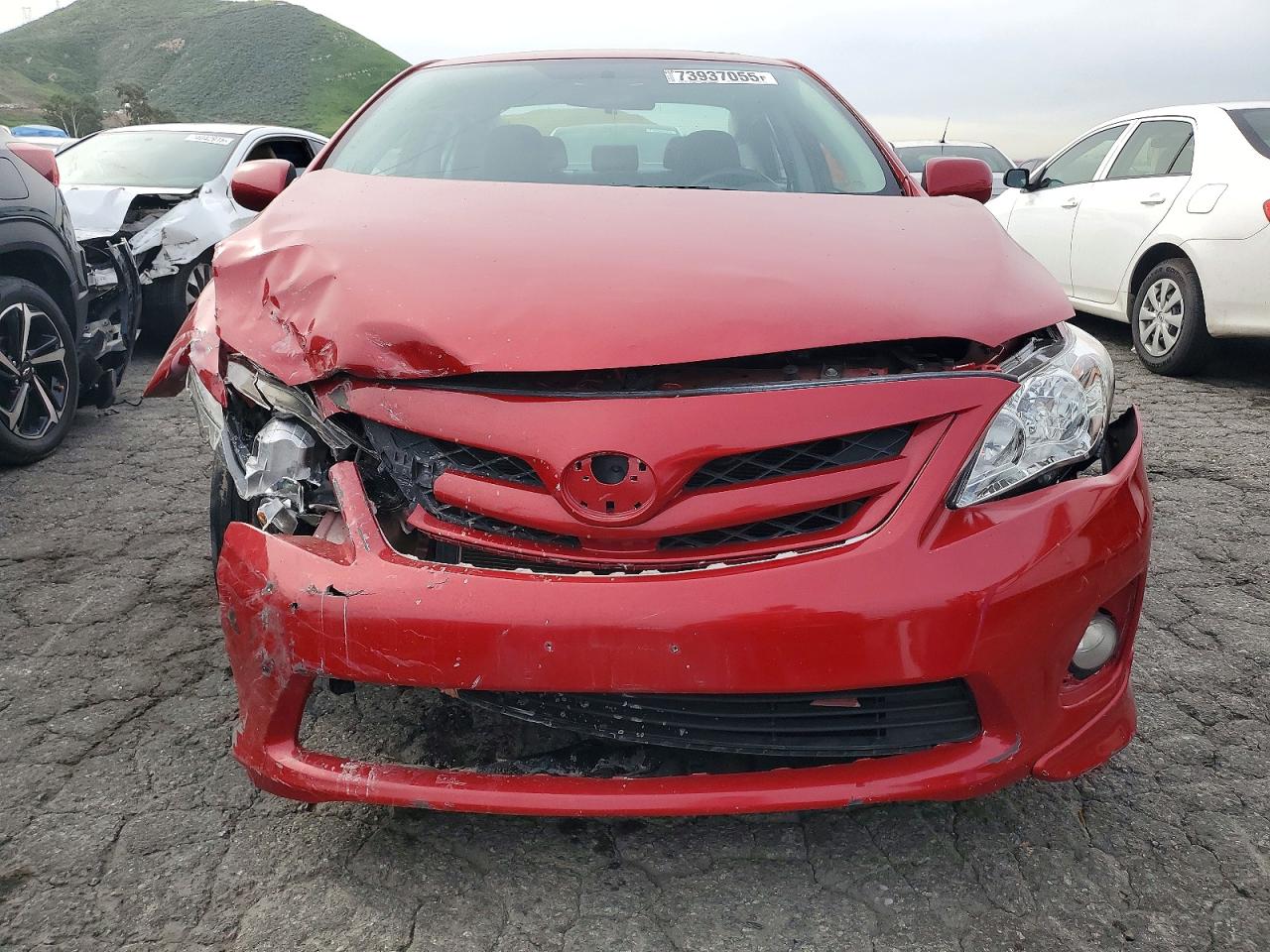 2013 Toyota Corolla S Красный vin: 5YFBU4EE7DP176838