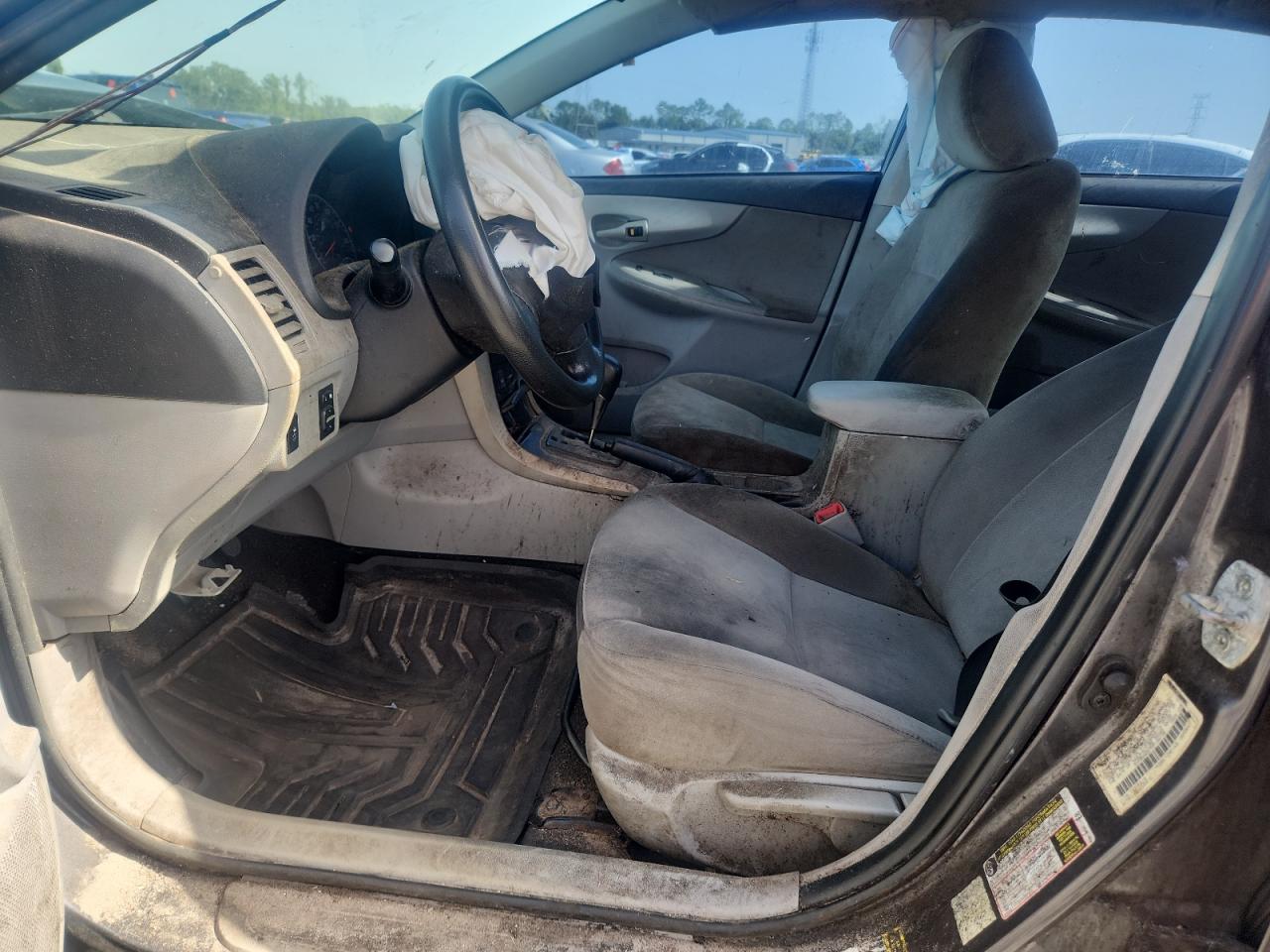 2013 Toyota Corolla L Серый vin: 5YFBU4EE7DP189136