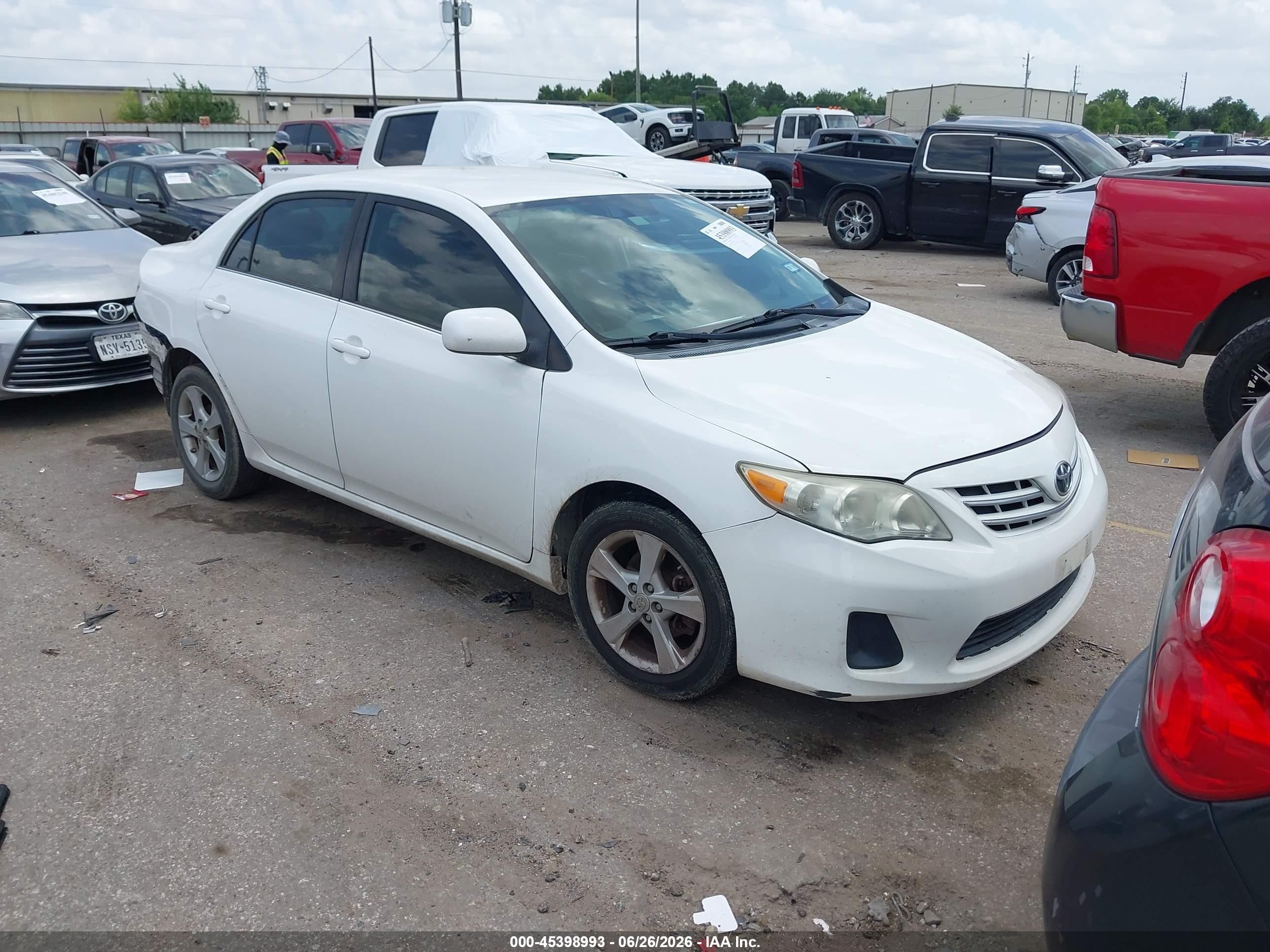 2013 Toyota Corolla Le Белый vin: 5YFBU4EE7DP204301