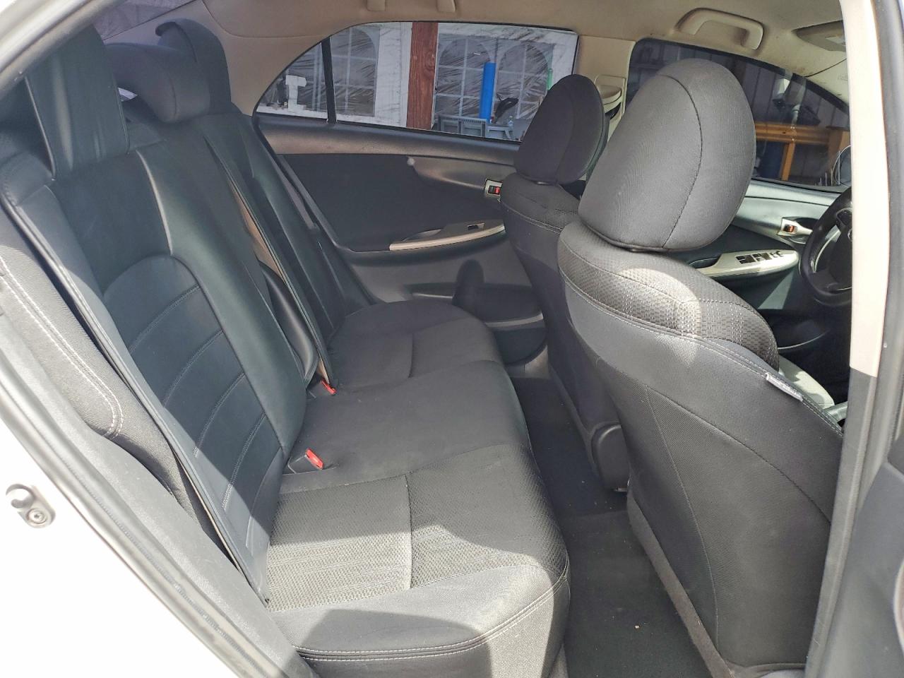 2013 Toyota Corolla S Silver vin: 5YFBU4EE7DP207361