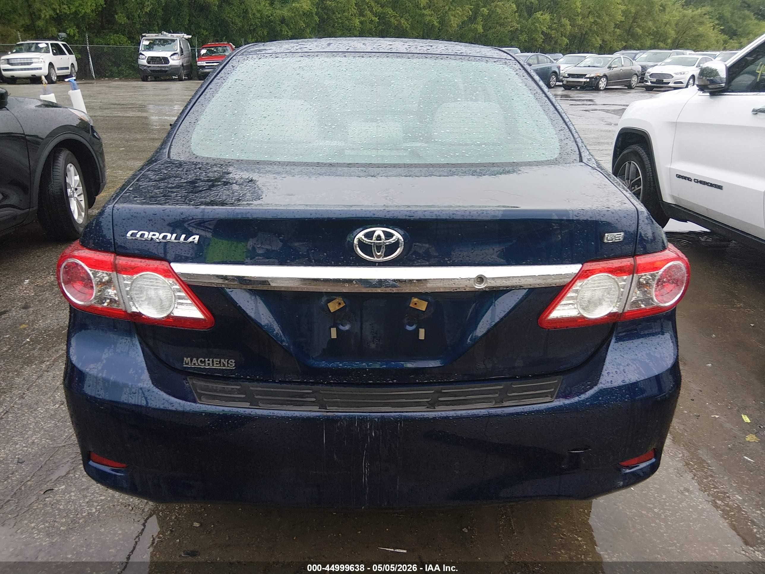 2013 Toyota Corolla Le Dark Blue vin: 5YFBU4EE7DP216769