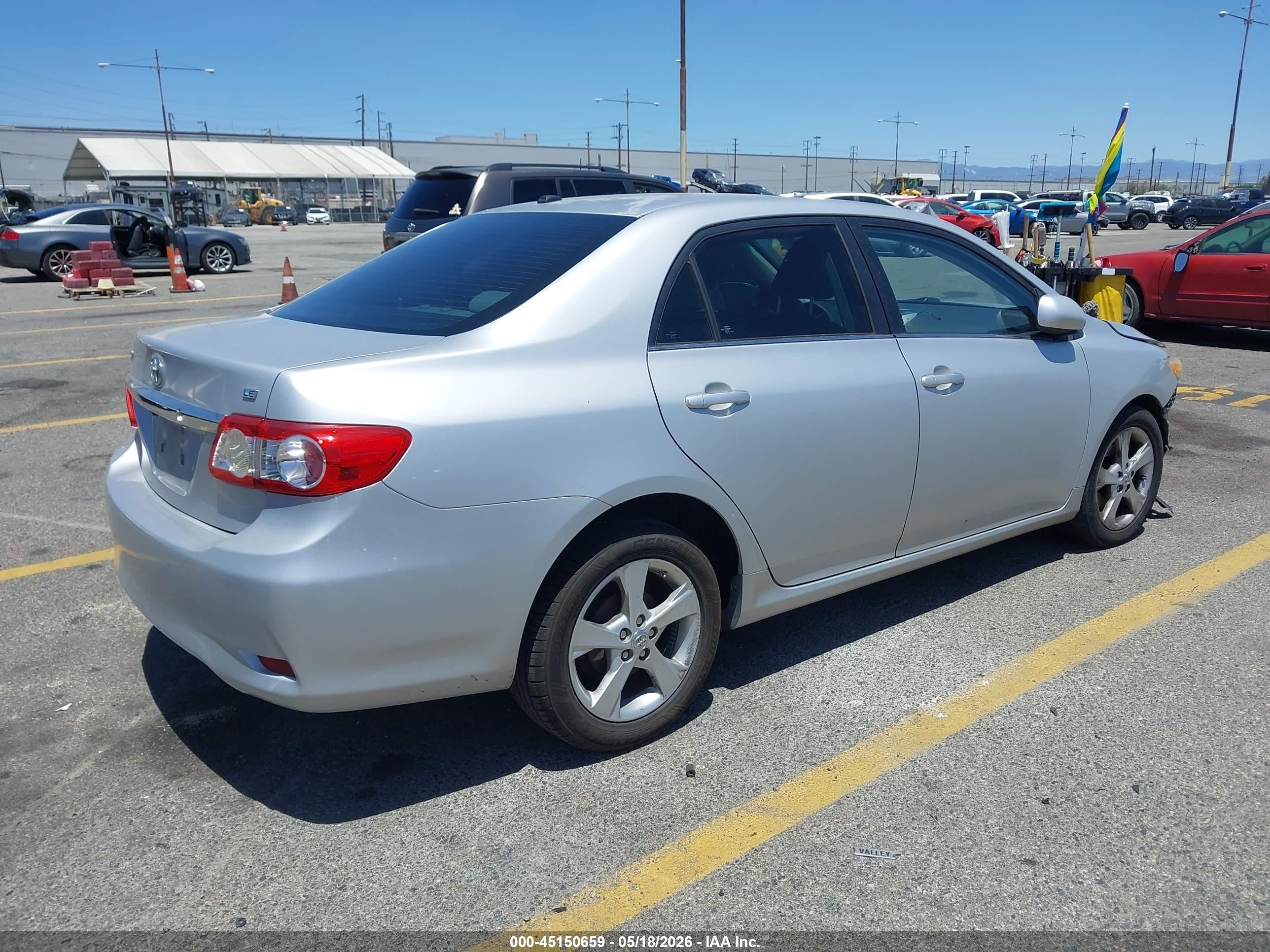 2013 Toyota Corolla Le Silver vin: 5YFBU4EE7DP222667