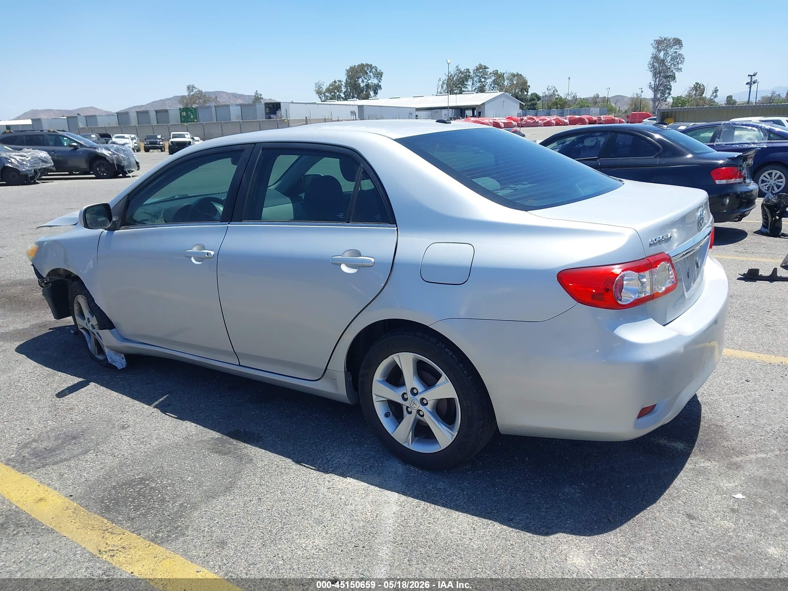 2013 Toyota Corolla Le Silver vin: 5YFBU4EE7DP222667