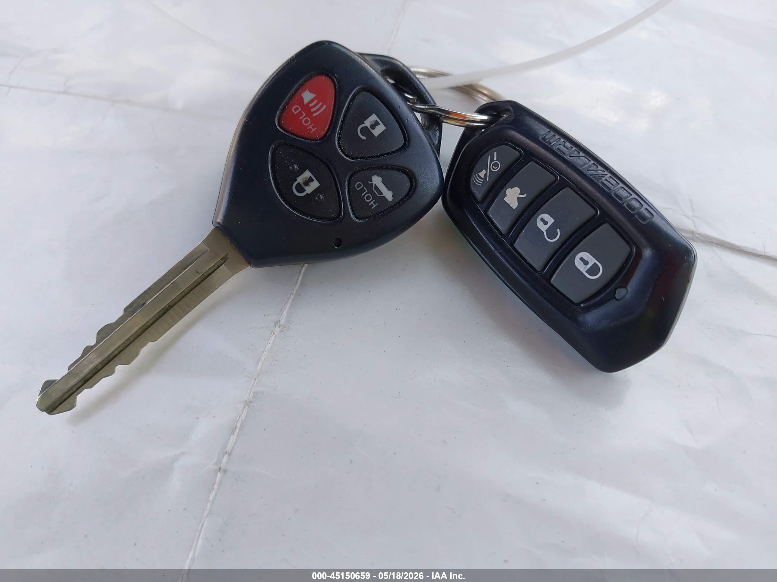 2013 Toyota Corolla Le Silver vin: 5YFBU4EE7DP222667