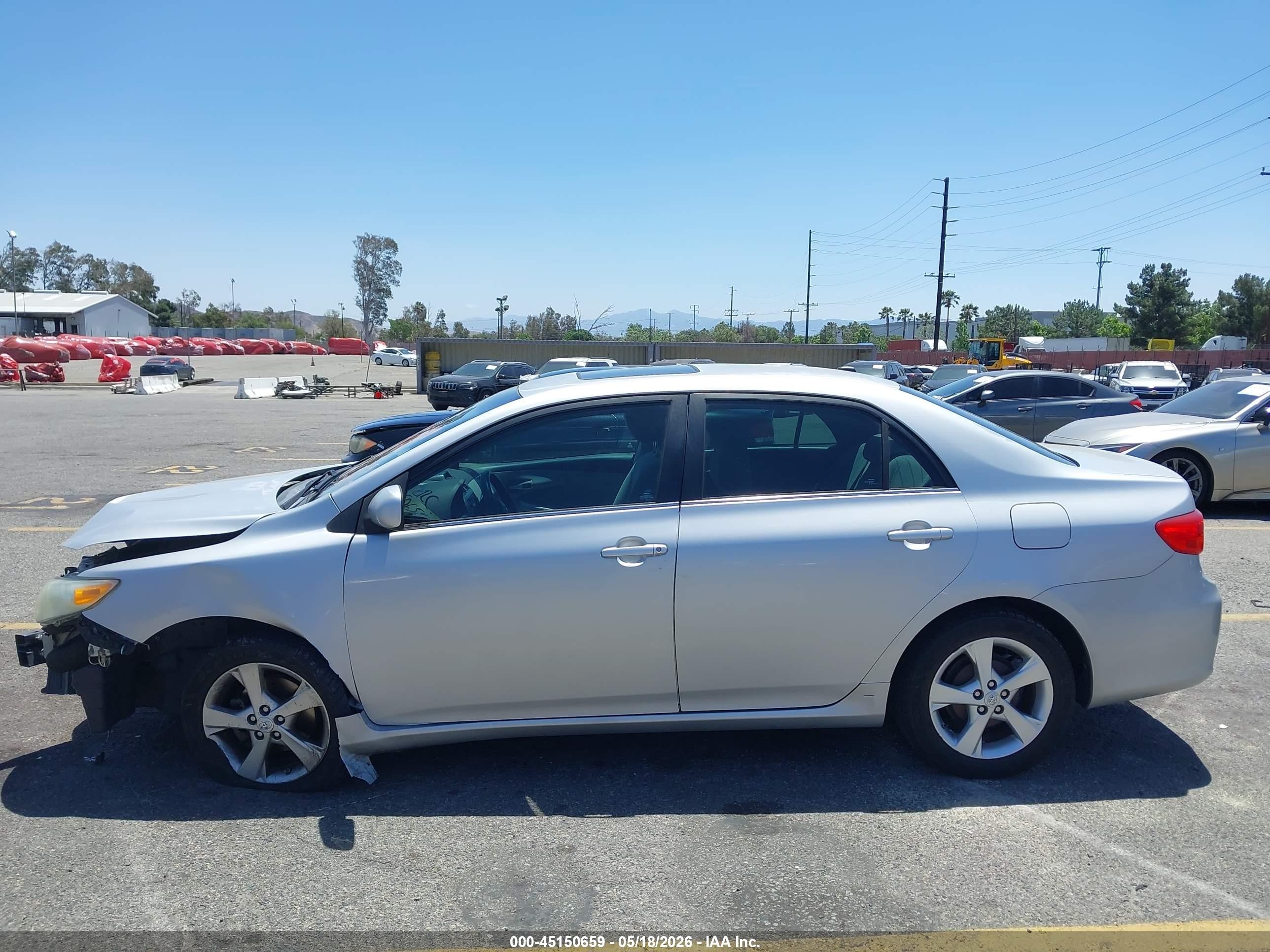 2013 Toyota Corolla Le Silver vin: 5YFBU4EE7DP222667