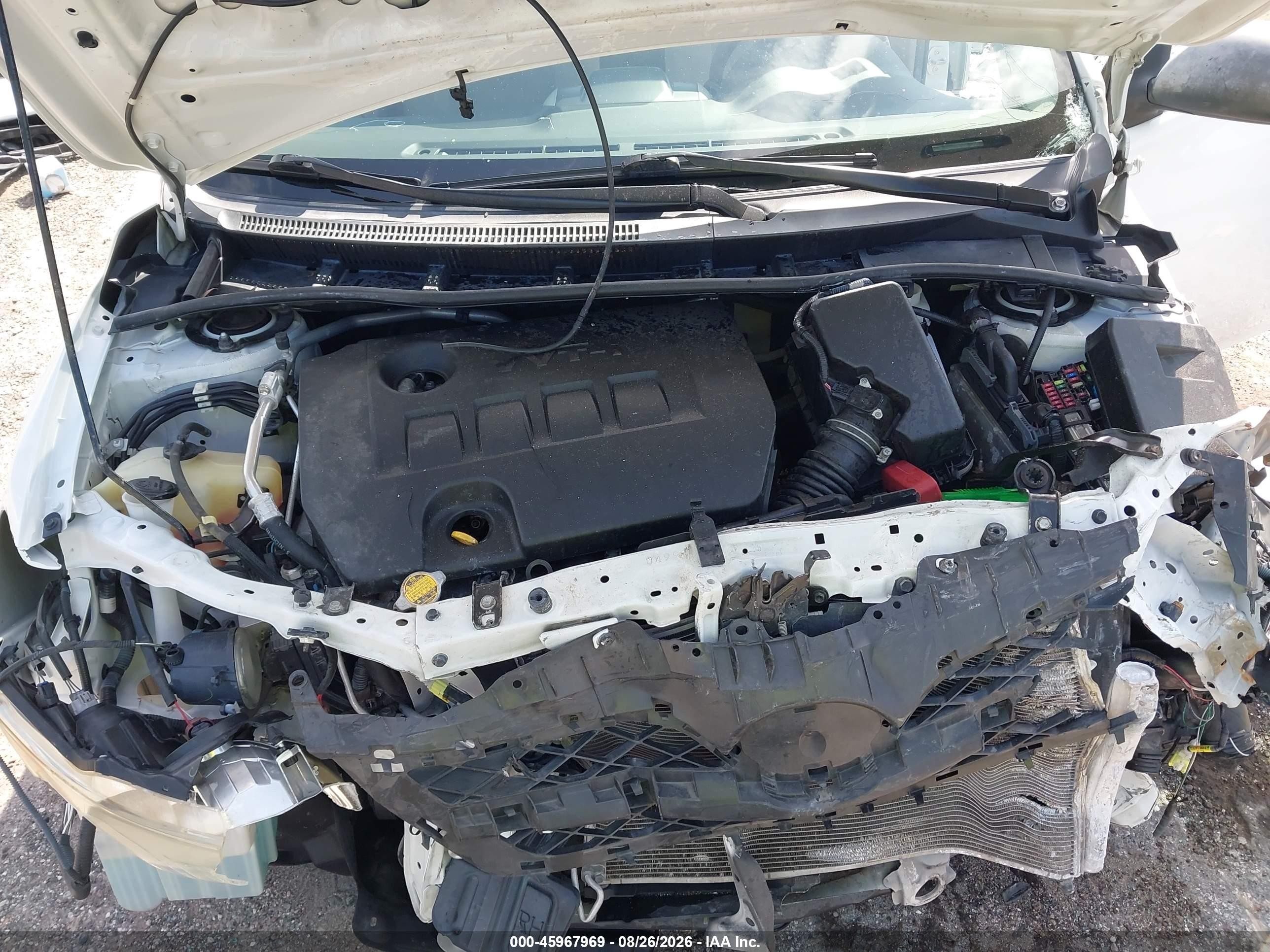 2012 Toyota Corolla Le White vin: 5YFBU4EE8CP005899