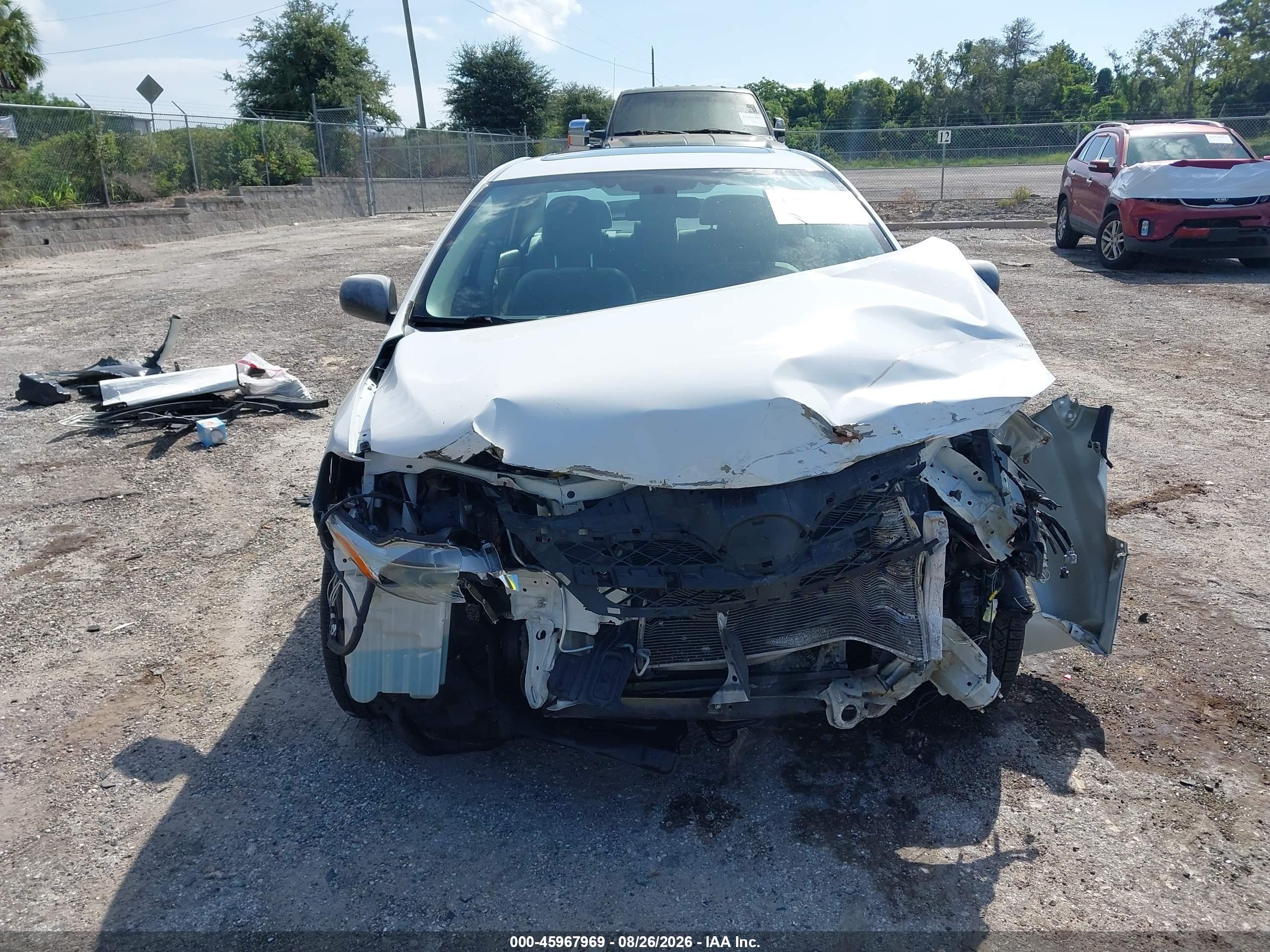 2012 Toyota Corolla Le White vin: 5YFBU4EE8CP005899