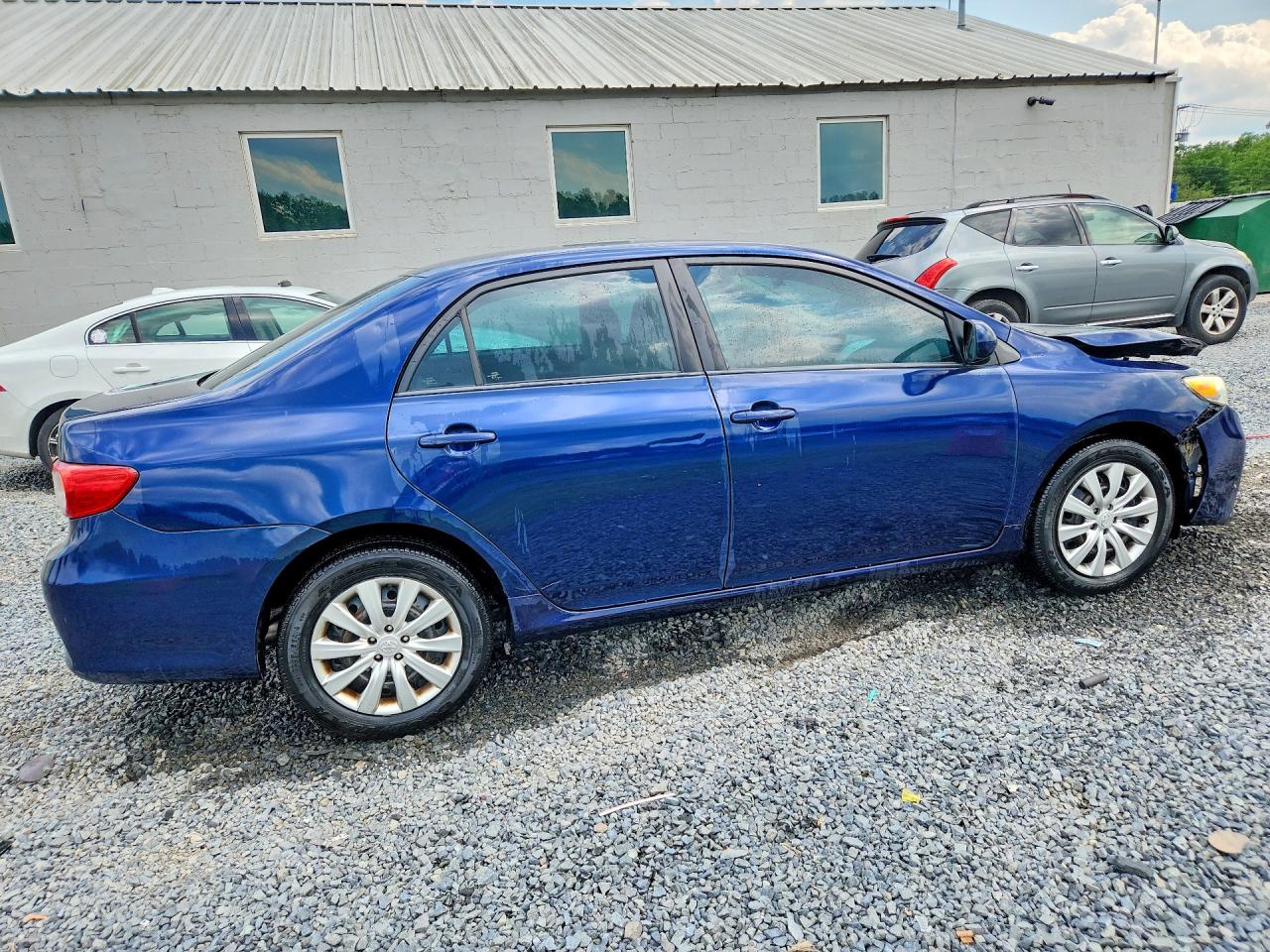 2012 Toyota Corolla Le Blue vin: 5YFBU4EE8CP009175