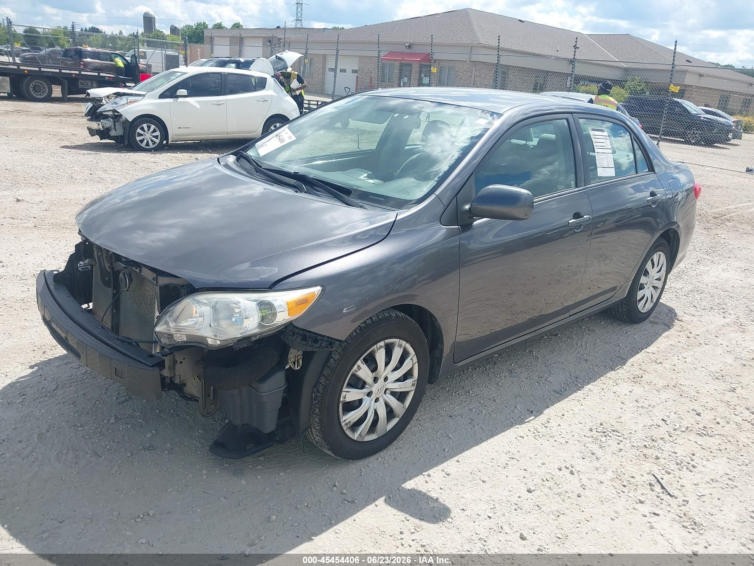 2012 Toyota Corolla Le Gray vin: 5YFBU4EE8CP011704