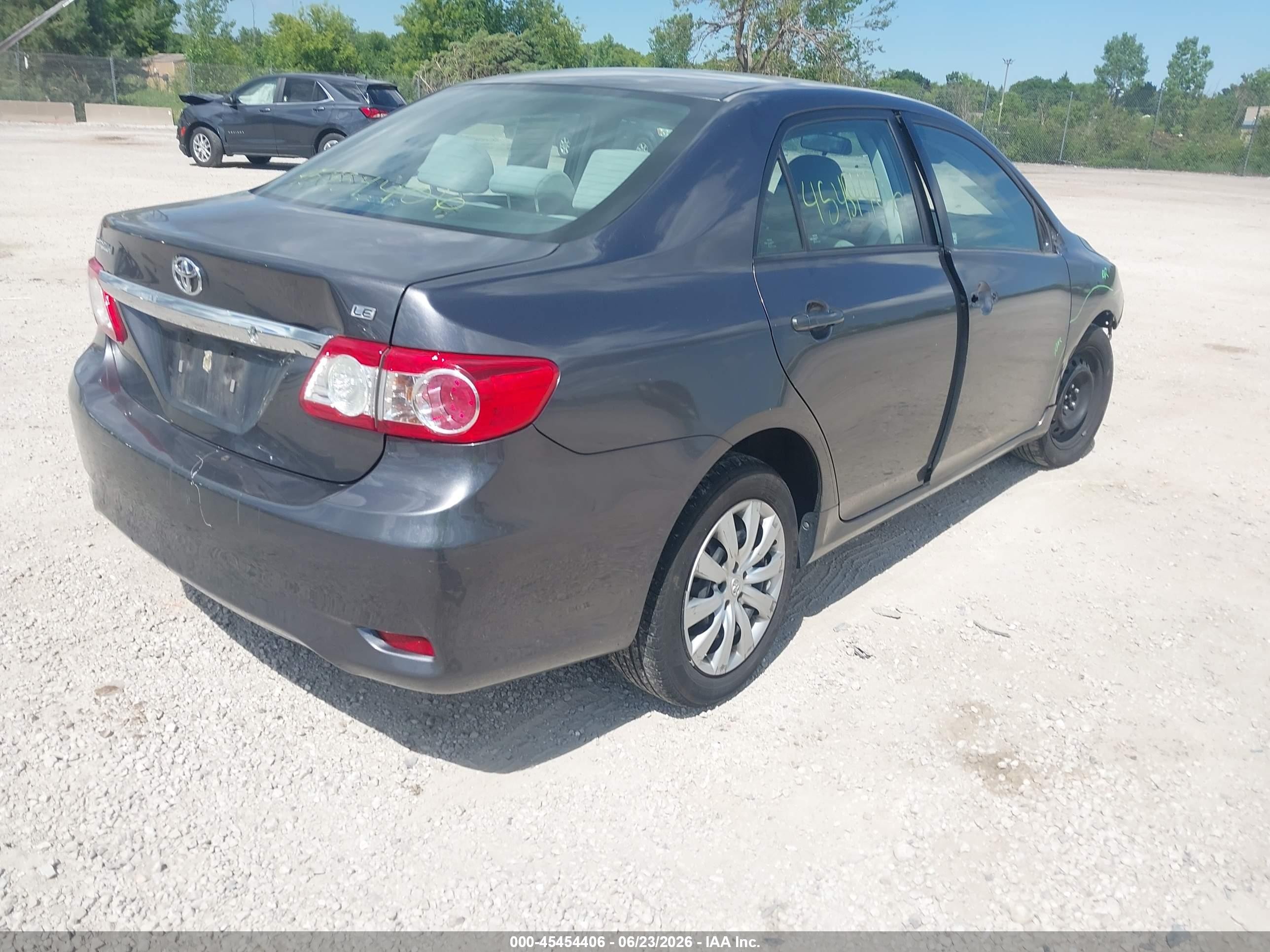 2012 Toyota Corolla Le Gray vin: 5YFBU4EE8CP011704