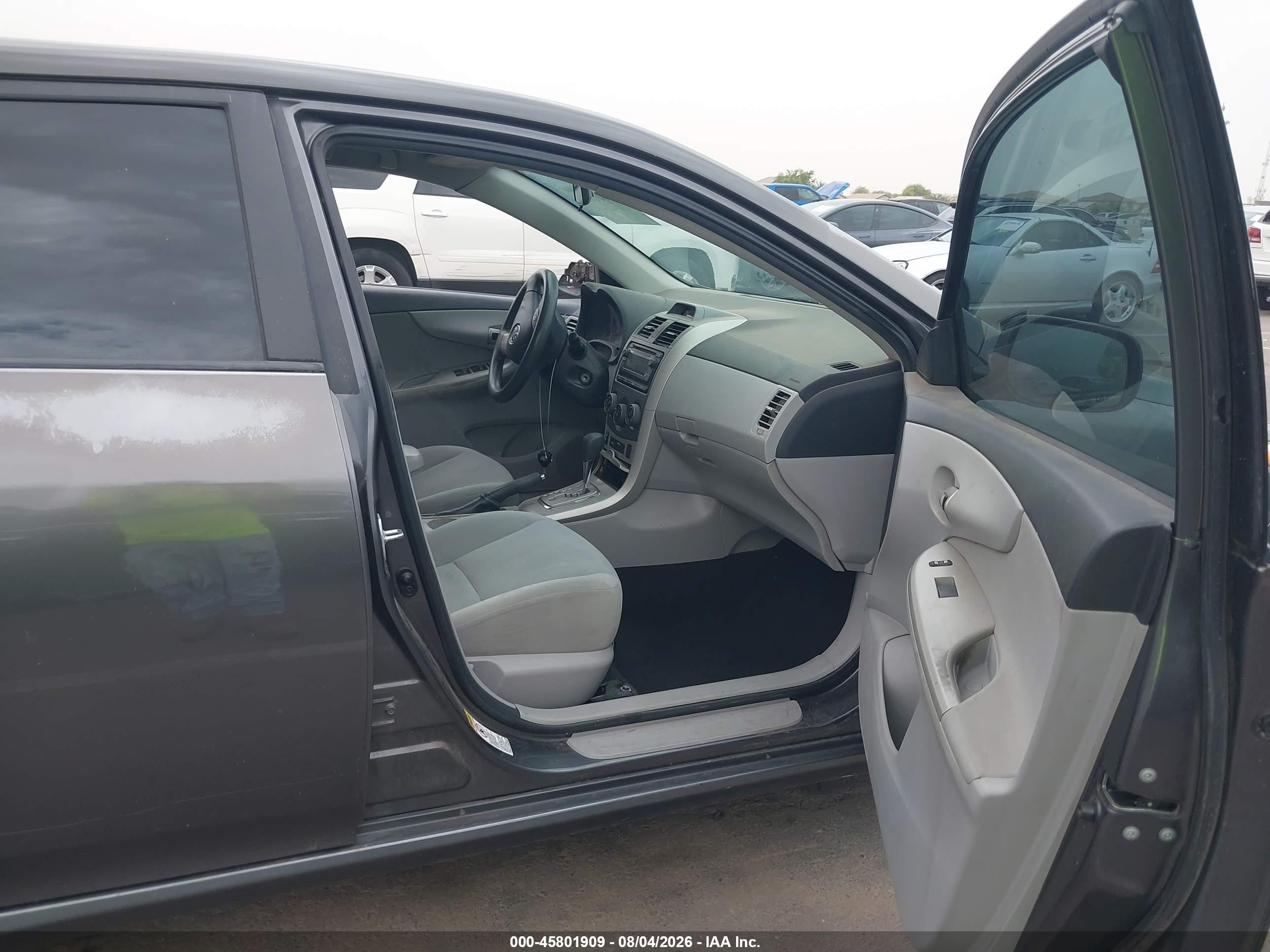 2012 Toyota Corolla Le Gray vin: 5YFBU4EE8CP016806