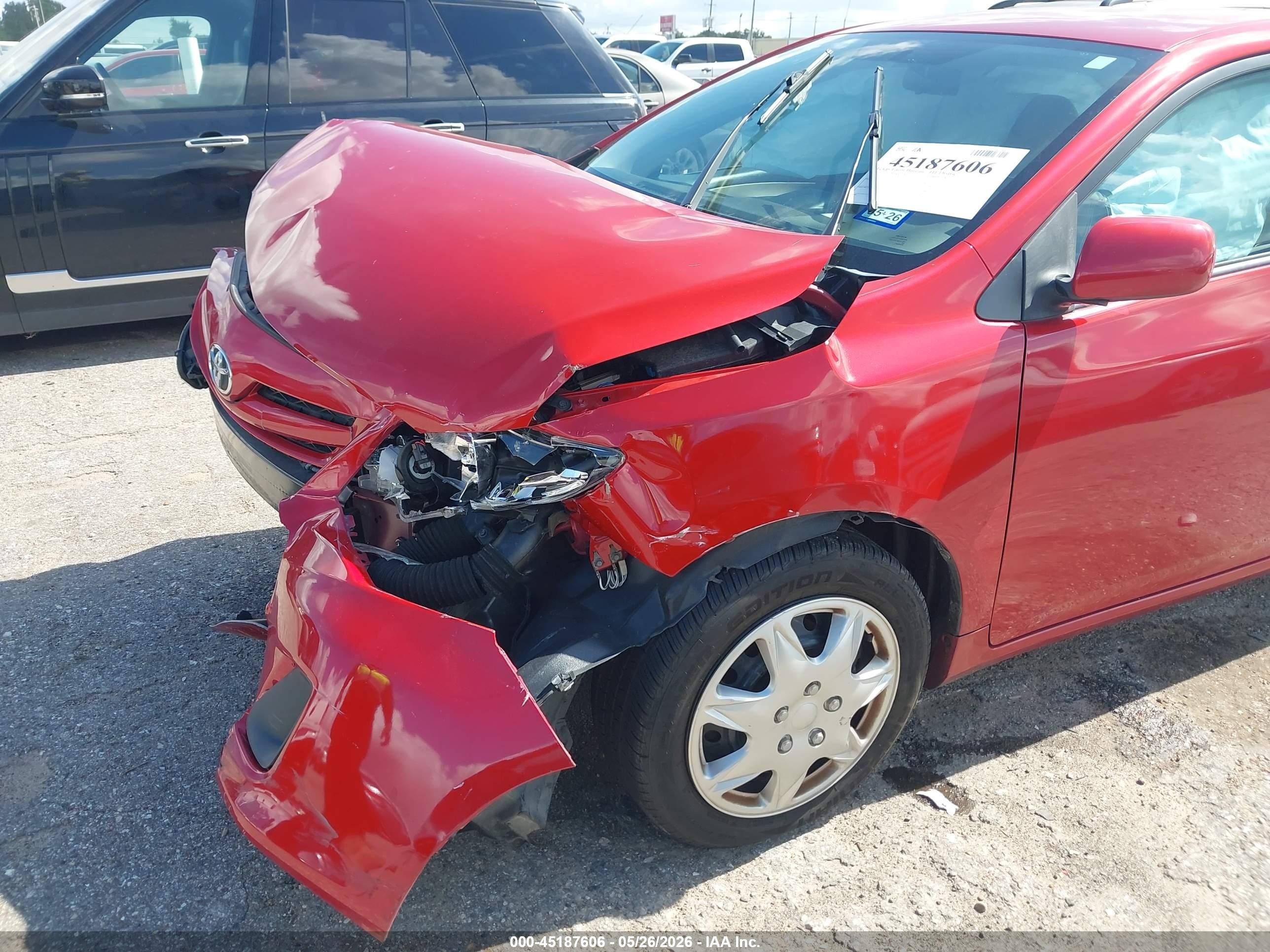 2012 Toyota Corolla Le Красный vin: 5YFBU4EE8CP024839