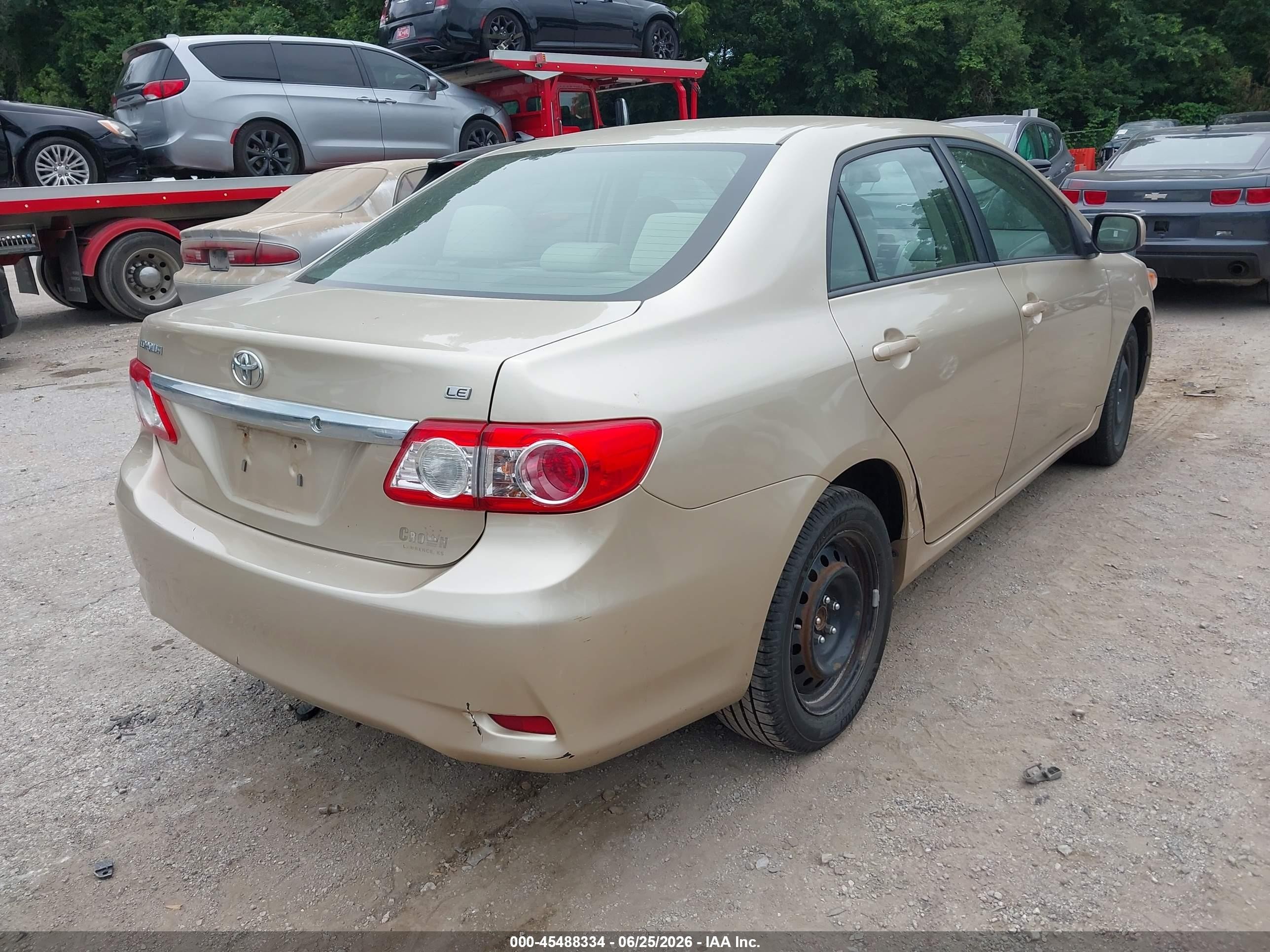 2012 Toyota Corolla Le Beige vin: 5YFBU4EE8CP027174