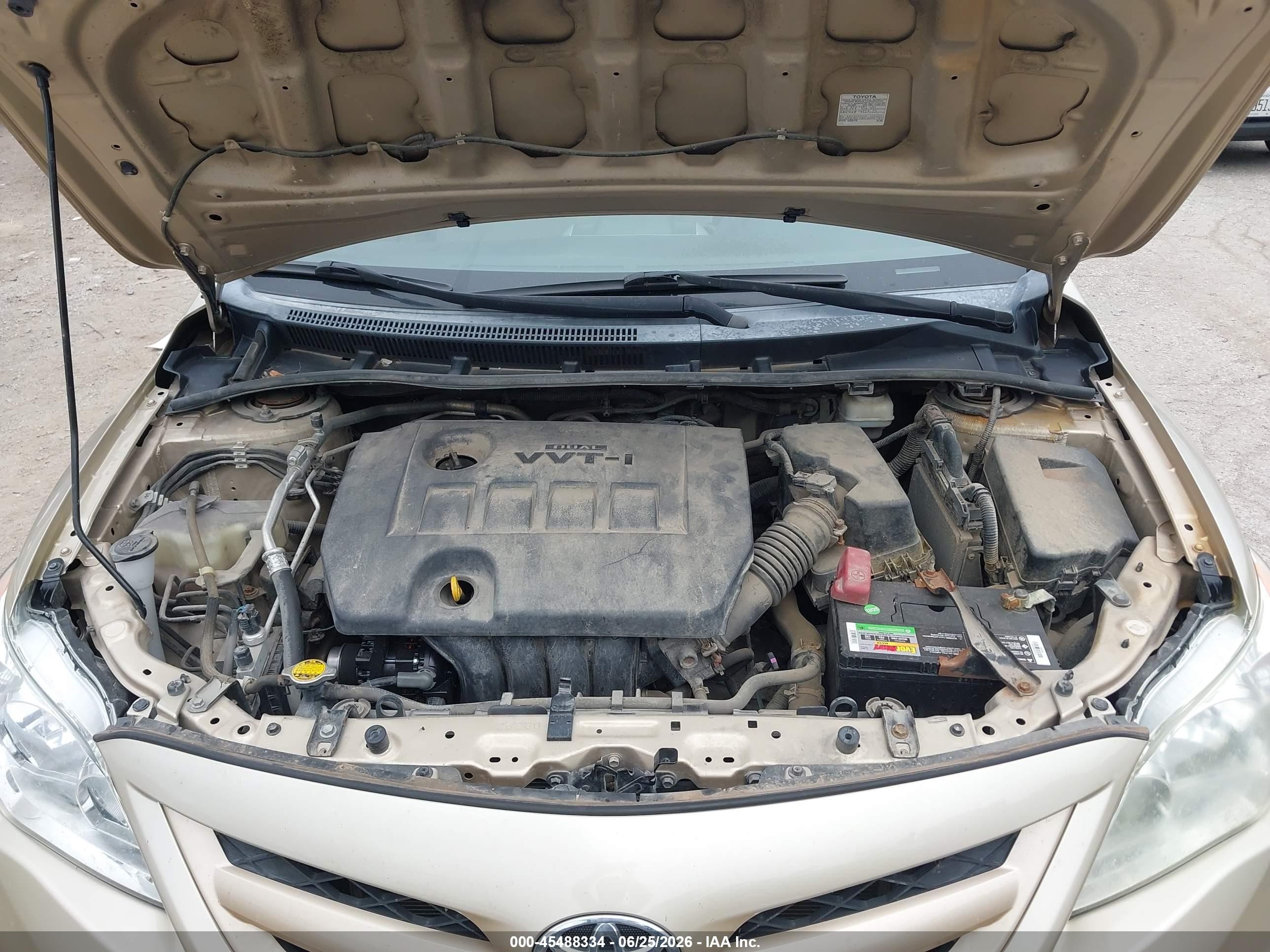 2012 Toyota Corolla Le Beige vin: 5YFBU4EE8CP027174