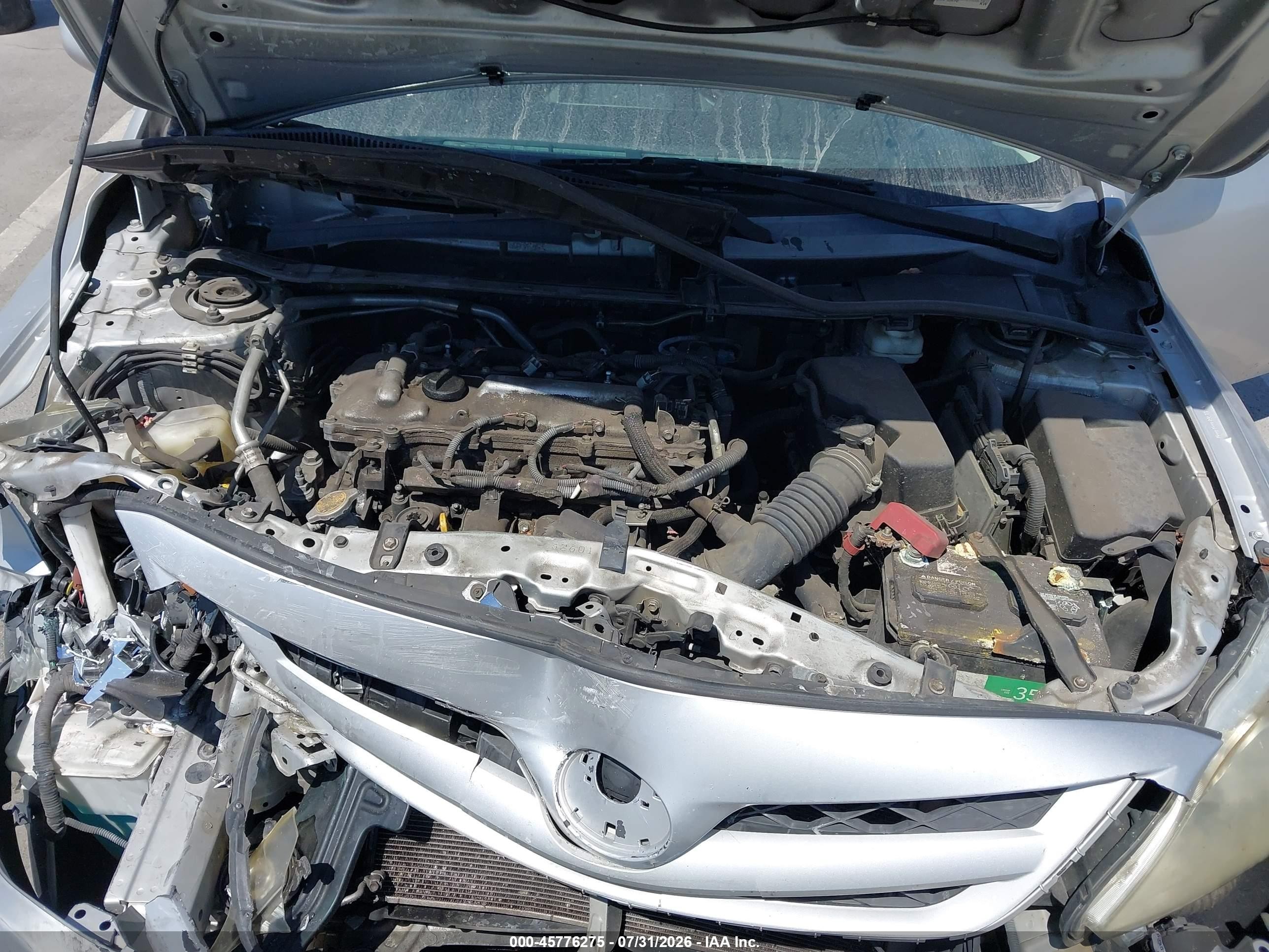 2012 Toyota Corolla Le Silver vin: 5YFBU4EE8CP033489