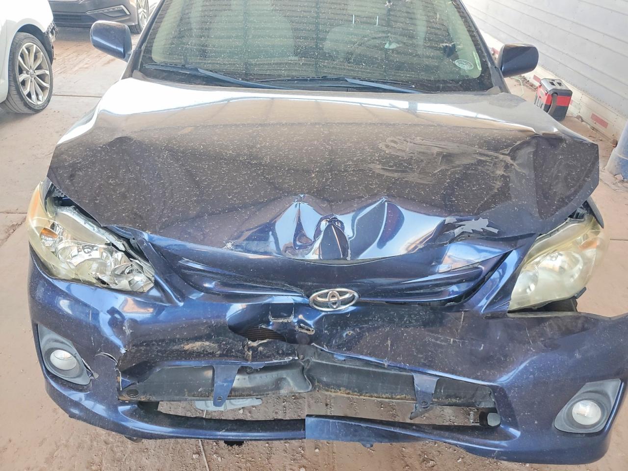 2012 Toyota Corolla Le Blue vin: 5YFBU4EE8CP038644