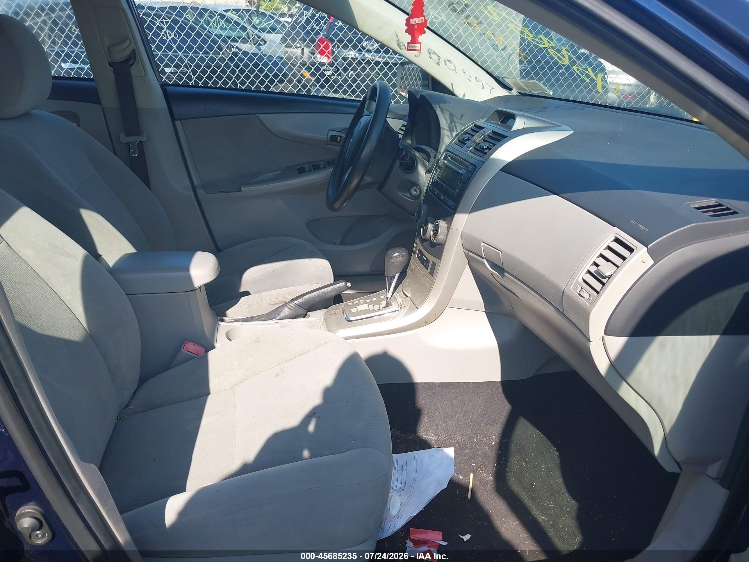 2012 Toyota Corolla Le Blue vin: 5YFBU4EE8CP055301