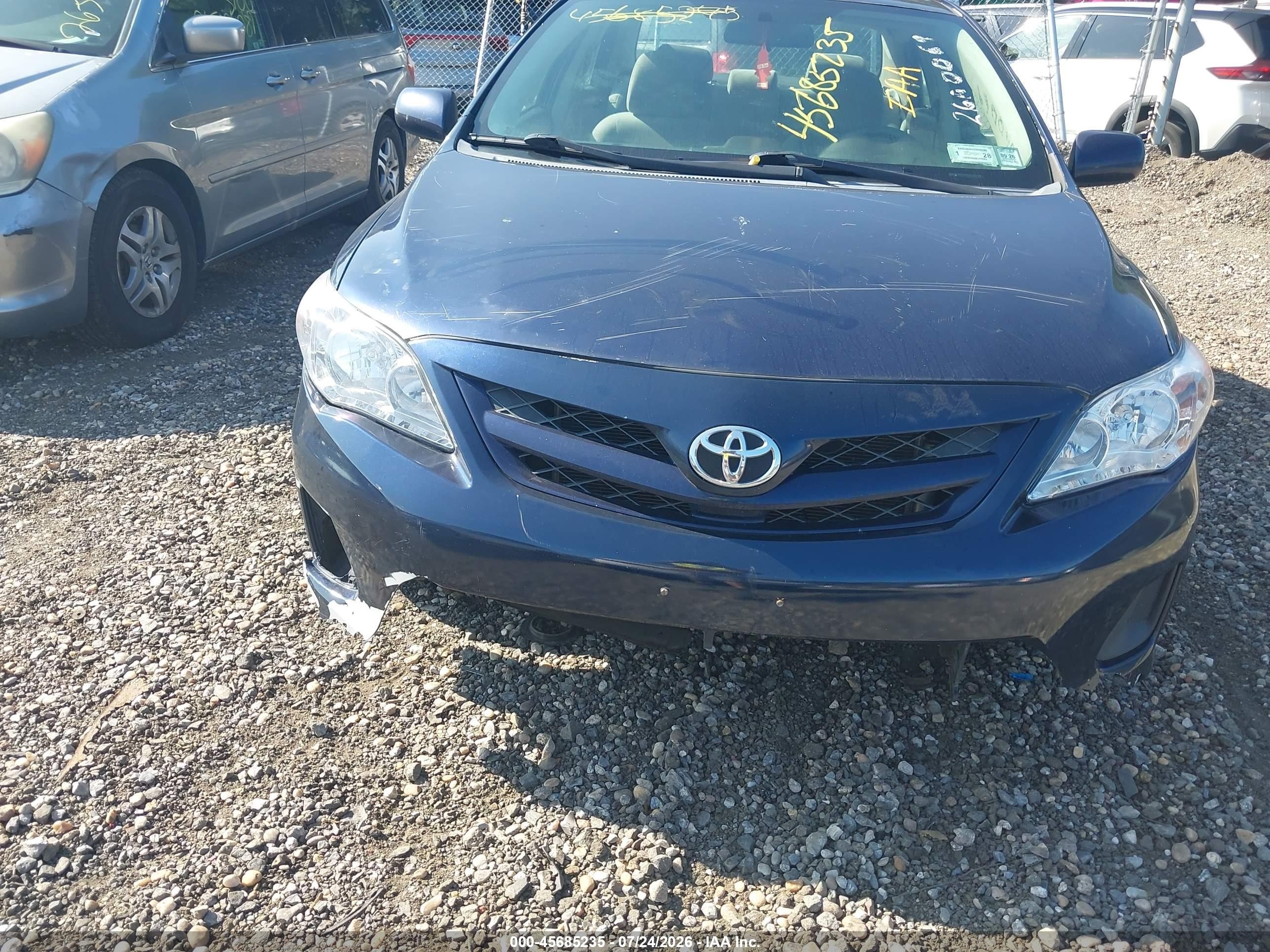 2012 Toyota Corolla Le Blue vin: 5YFBU4EE8CP055301