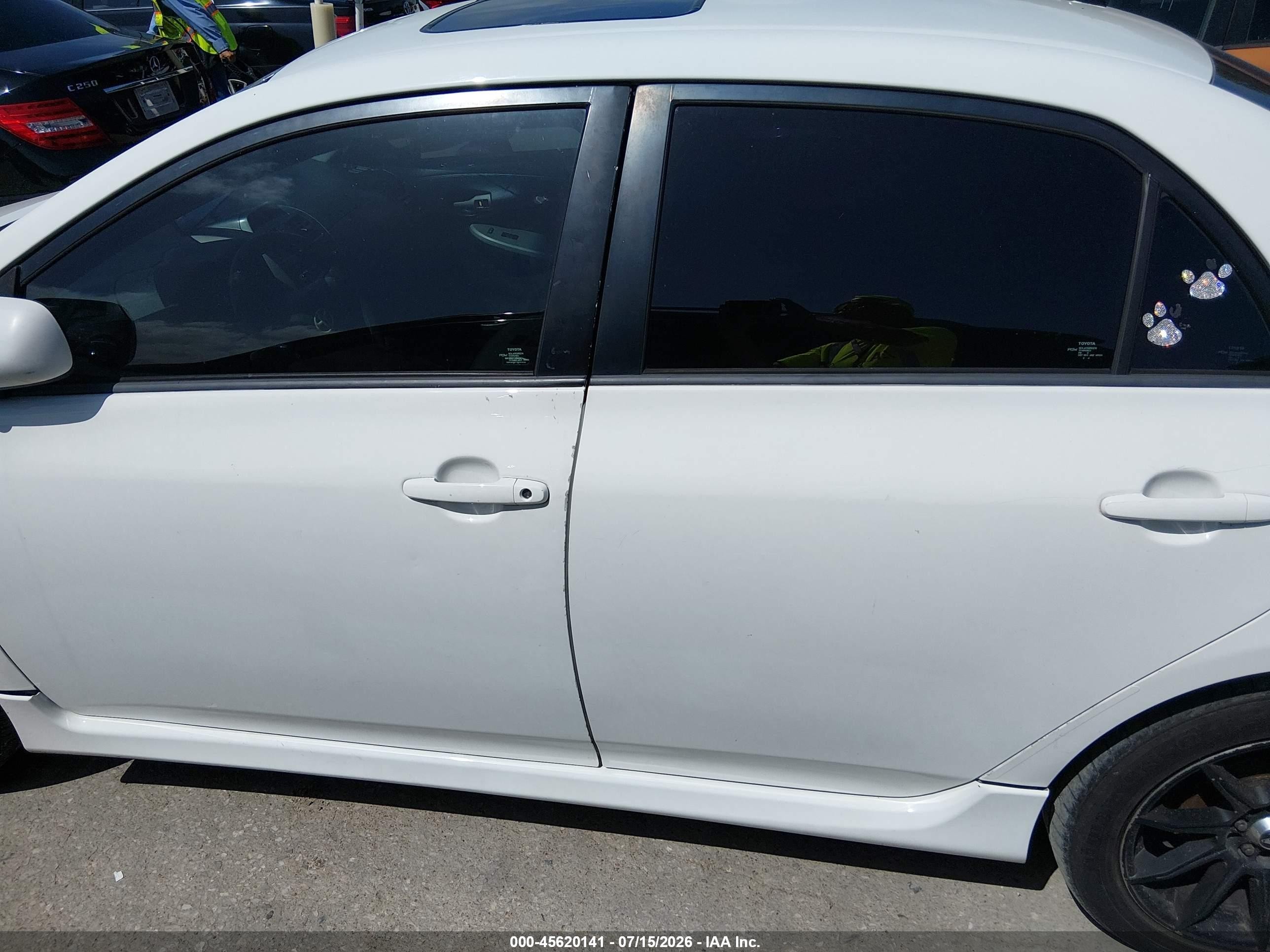 2012 Toyota Corolla S White vin: 5YFBU4EE8CP066170