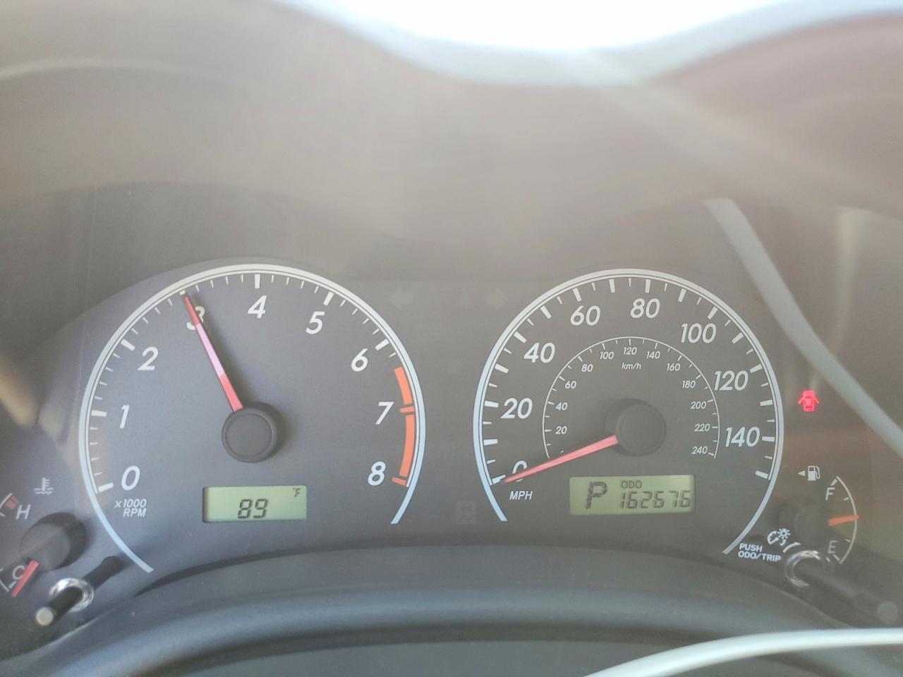2012 Toyota Corolla Le Red vin: 5YFBU4EE8CP067397
