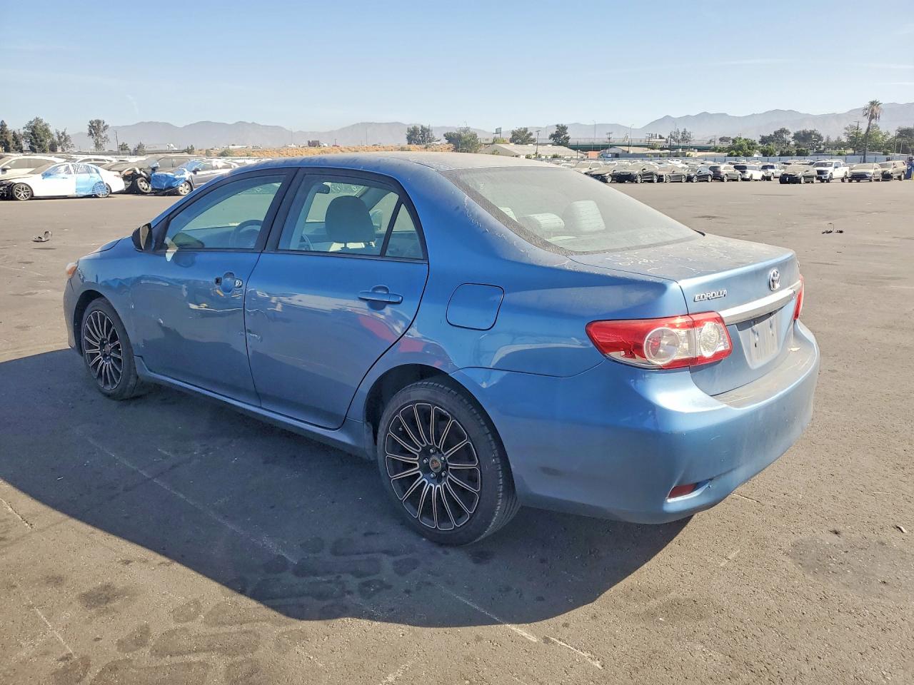 2012 Toyota Corolla Le Blue vin: 5YFBU4EE8CP068260