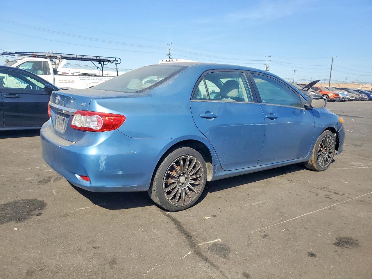 2012 Toyota Corolla Le Blue vin: 5YFBU4EE8CP068260