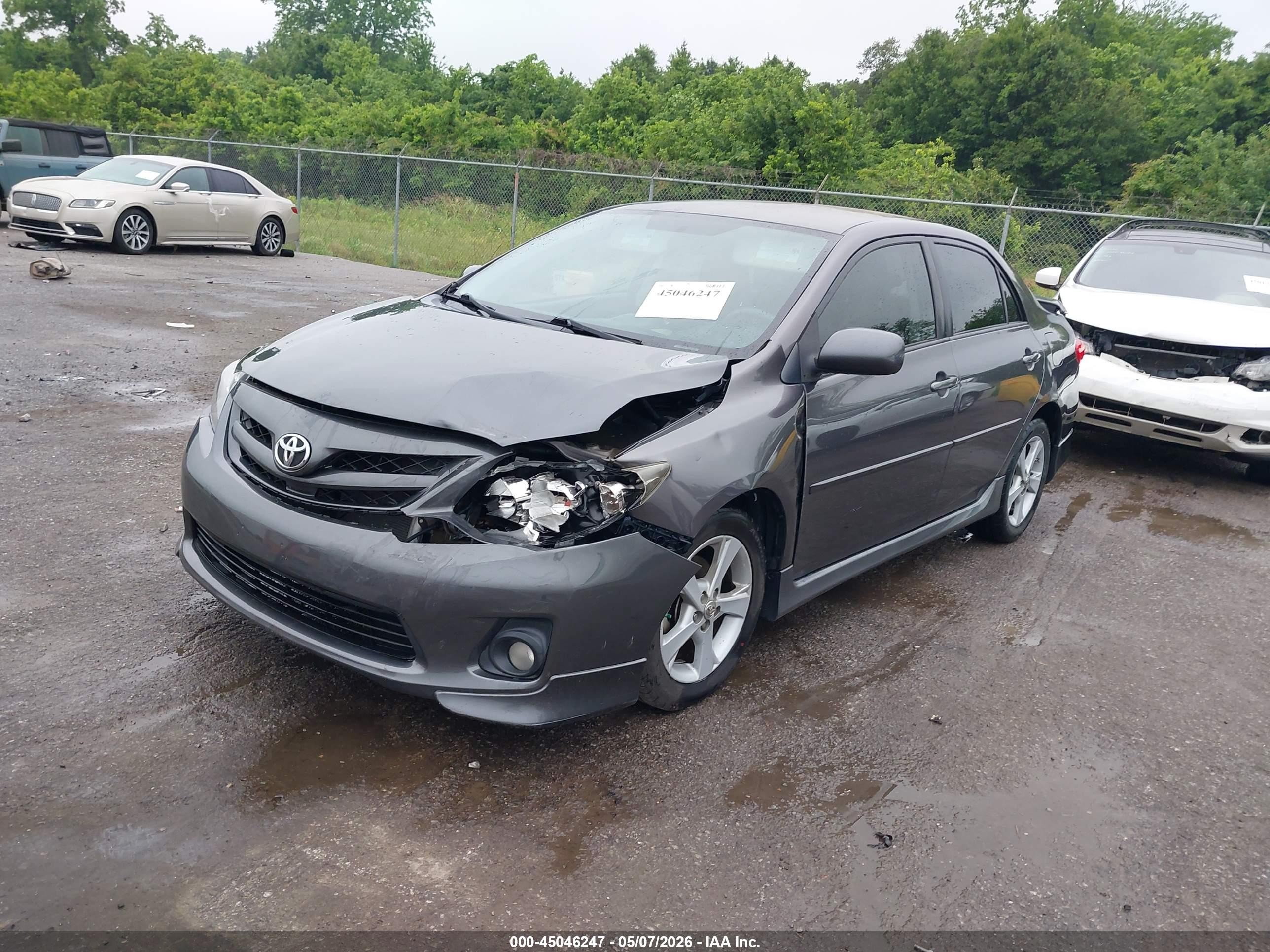 2012 Toyota Corolla L/le/s Gray vin: 5YFBU4EE8CP072633