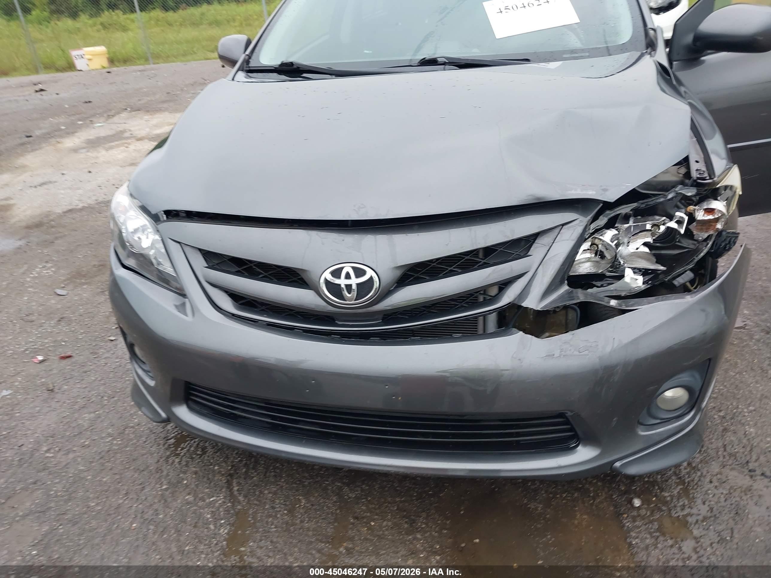 2012 Toyota Corolla L/le/s Gray vin: 5YFBU4EE8CP072633