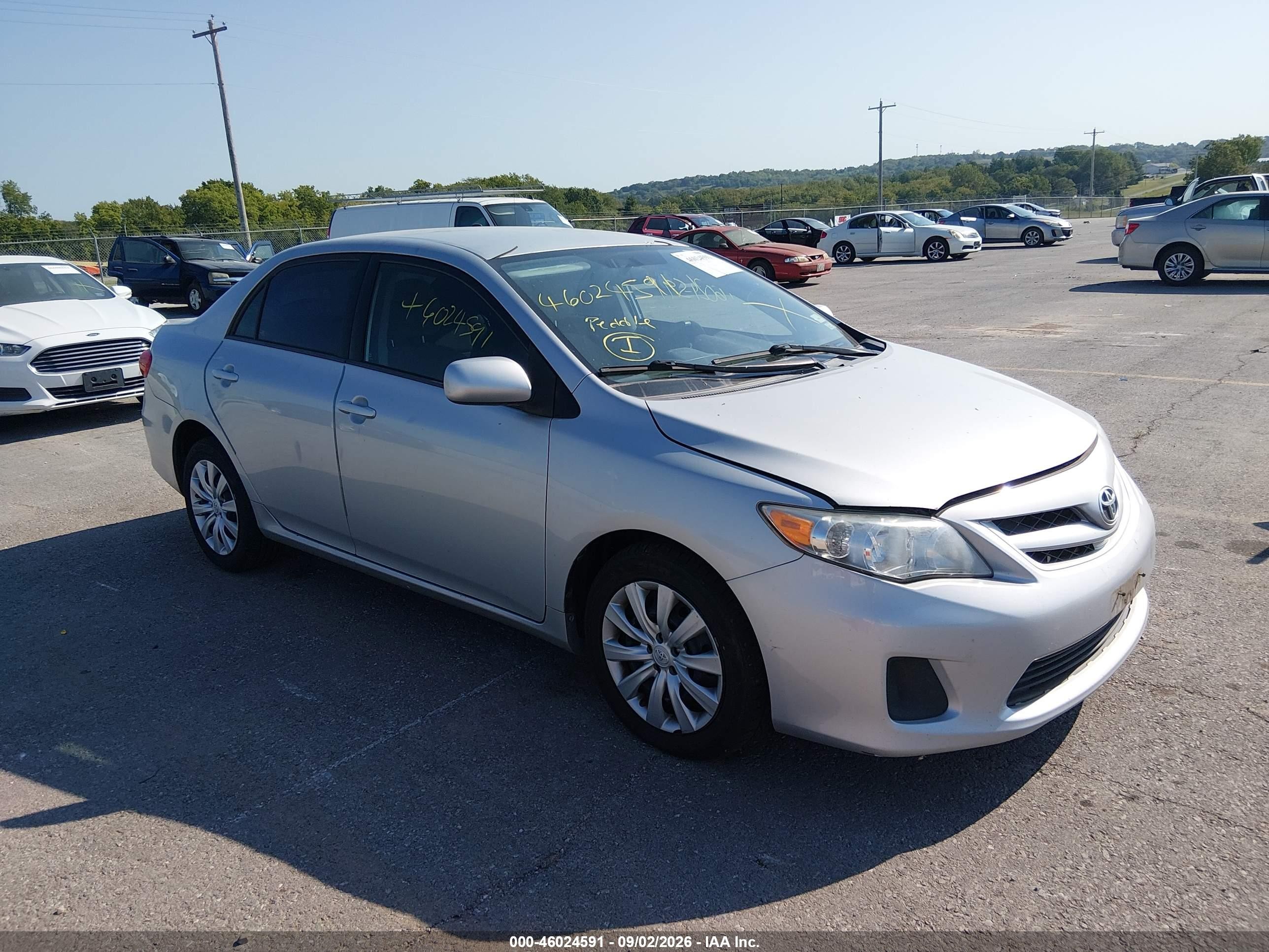 2012 Toyota Corolla Le Silver vin: 5YFBU4EE8CP072924
