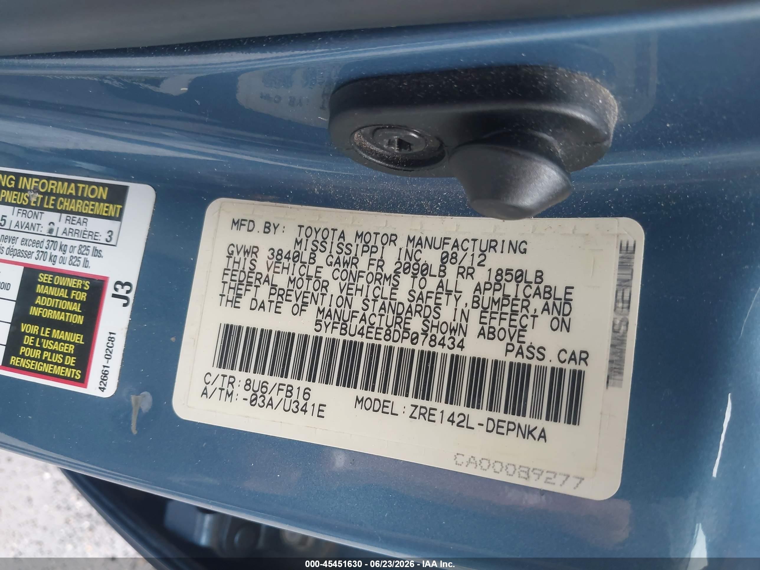 2013 Toyota Corolla Le Blue vin: 5YFBU4EE8DP078434