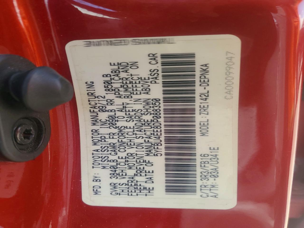 2013 Toyota Corolla Le Red vin: 5YFBU4EE8DP088350